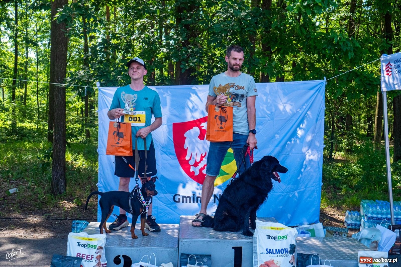Zdjęcie w galerii na portalu naszraciborz.pl: Dogtrekking w Nędzy przyciągnął tłumy. Sport i pomoc zwierzętom podczas VI Festiwalu Górnej Odry [FOTO] wiadomości z regionu