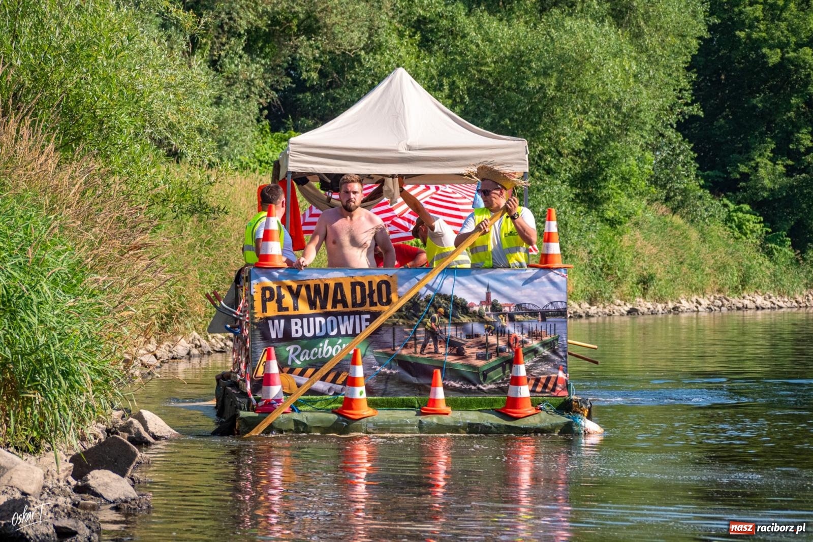 Zdjęcie w galerii na portalu naszraciborz.pl: XXVII Pływadła na półmetku w Turzu [FOTO] wiadomości z regionu