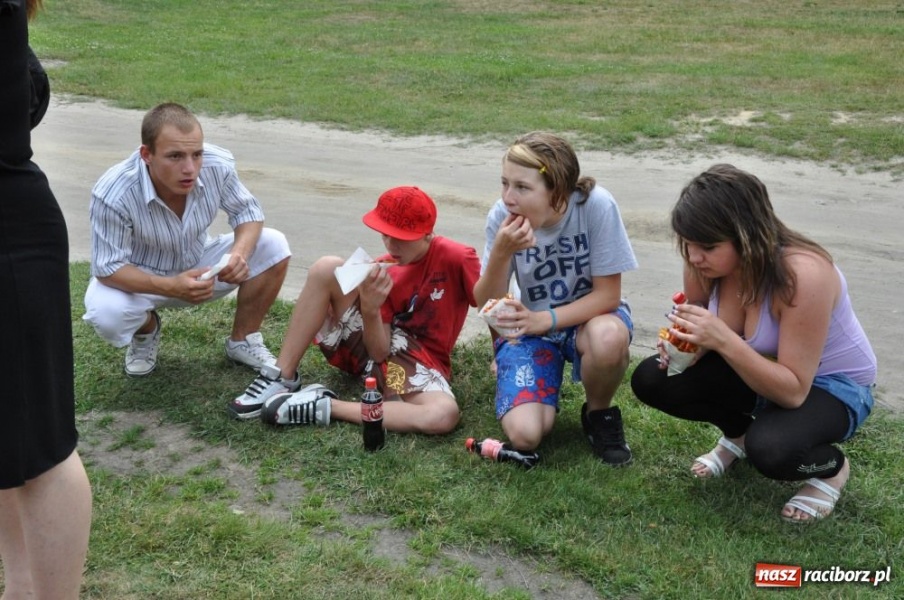 Zdjęcie w galerii na portalu naszraciborz.pl: Moc dziecięcej radości w Szymocicach wiadomości z regionu