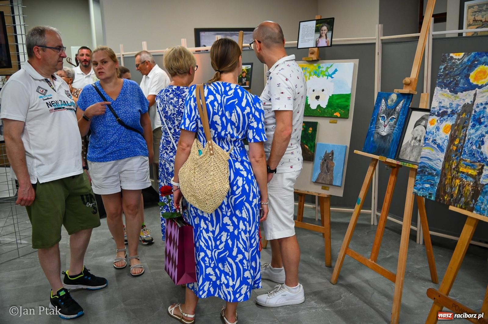 Zdjęcie w galerii na portalu naszraciborz.pl: Warsztatownia Franica na Zamku Piastowskim. Wystawa prac zamieniła słodownię w galerię sztuki wiadomości z regionu