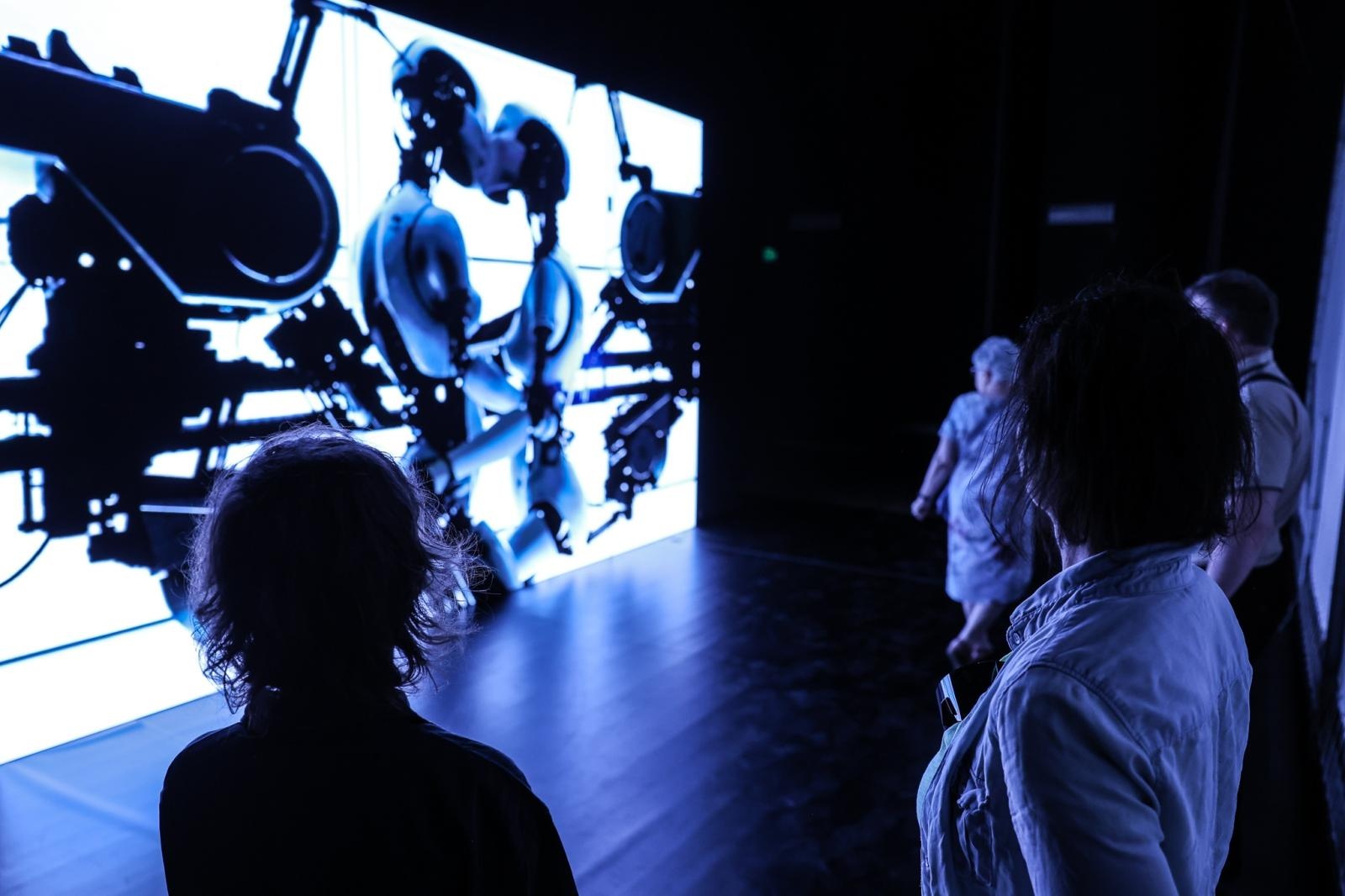 Zdjęcie w galerii na portalu naszraciborz.pl: 25 lat RCK, 2051 i IV NOC KULTURY, która nadal trwa! W piątek i sobotę multimedialna wystawa w Labiryncie wiadomości z regionu