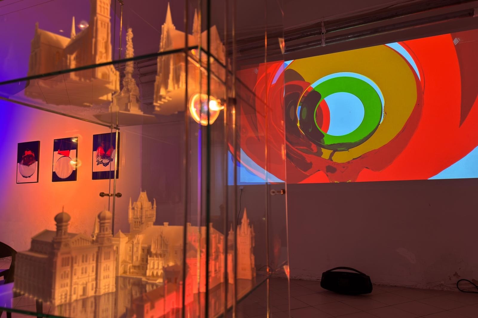 Zdjęcie w galerii na portalu naszraciborz.pl: 25 lat RCK, 2051 i IV NOC KULTURY, która nadal trwa! W piątek i sobotę multimedialna wystawa w Labiryncie wiadomości z regionu