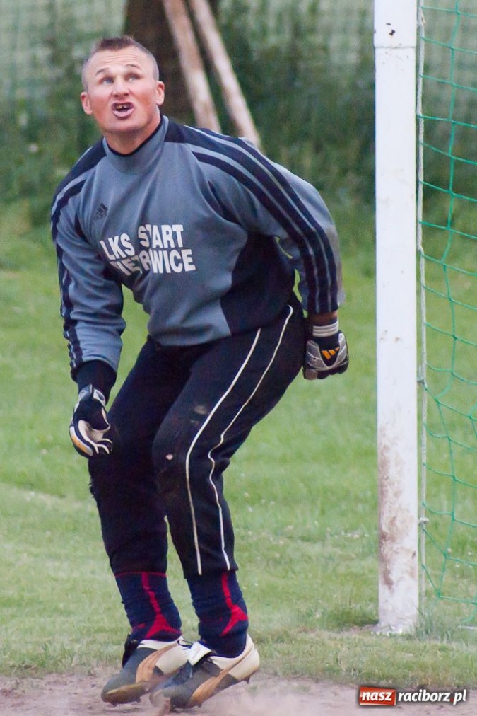 Zdjęcie w galerii na portalu naszraciborz.pl: Wygrana Pietraszyna. Nadgorliwy sędzia wiadomości z regionu