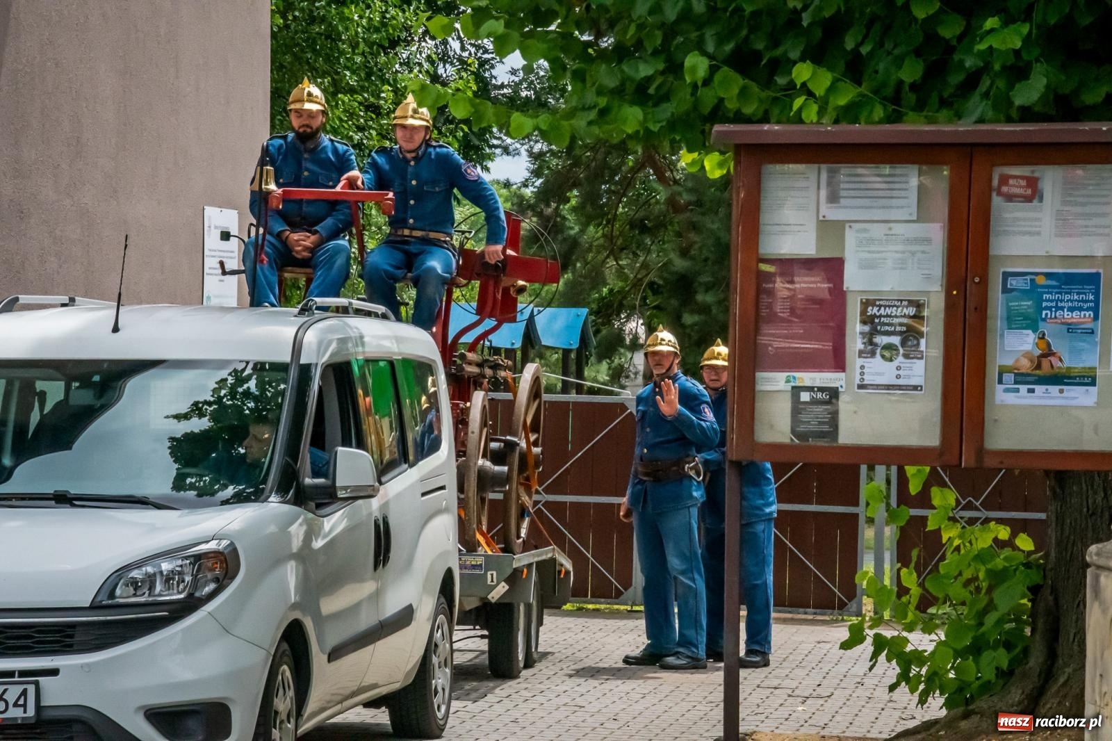 Zdjęcie w galerii na portalu naszraciborz.pl: Strażacka tradycja w nowoczesnym wydaniu: Kto okazał się bezkonkurencyjny w Bieńkowicach? wiadomości z regionu