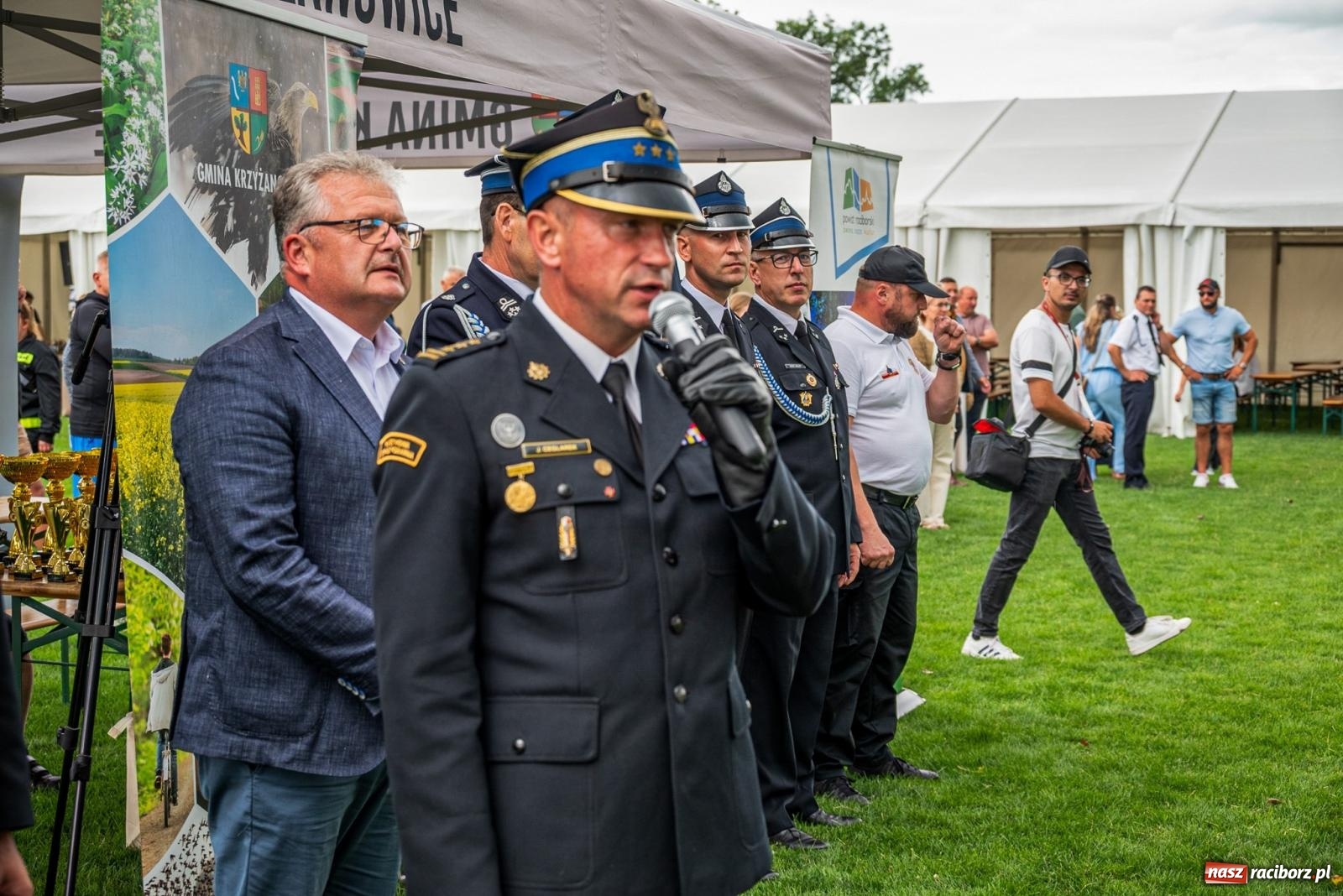 Zdjęcie w galerii na portalu naszraciborz.pl: Strażacka tradycja w nowoczesnym wydaniu: Kto okazał się bezkonkurencyjny w Bieńkowicach? wiadomości z regionu