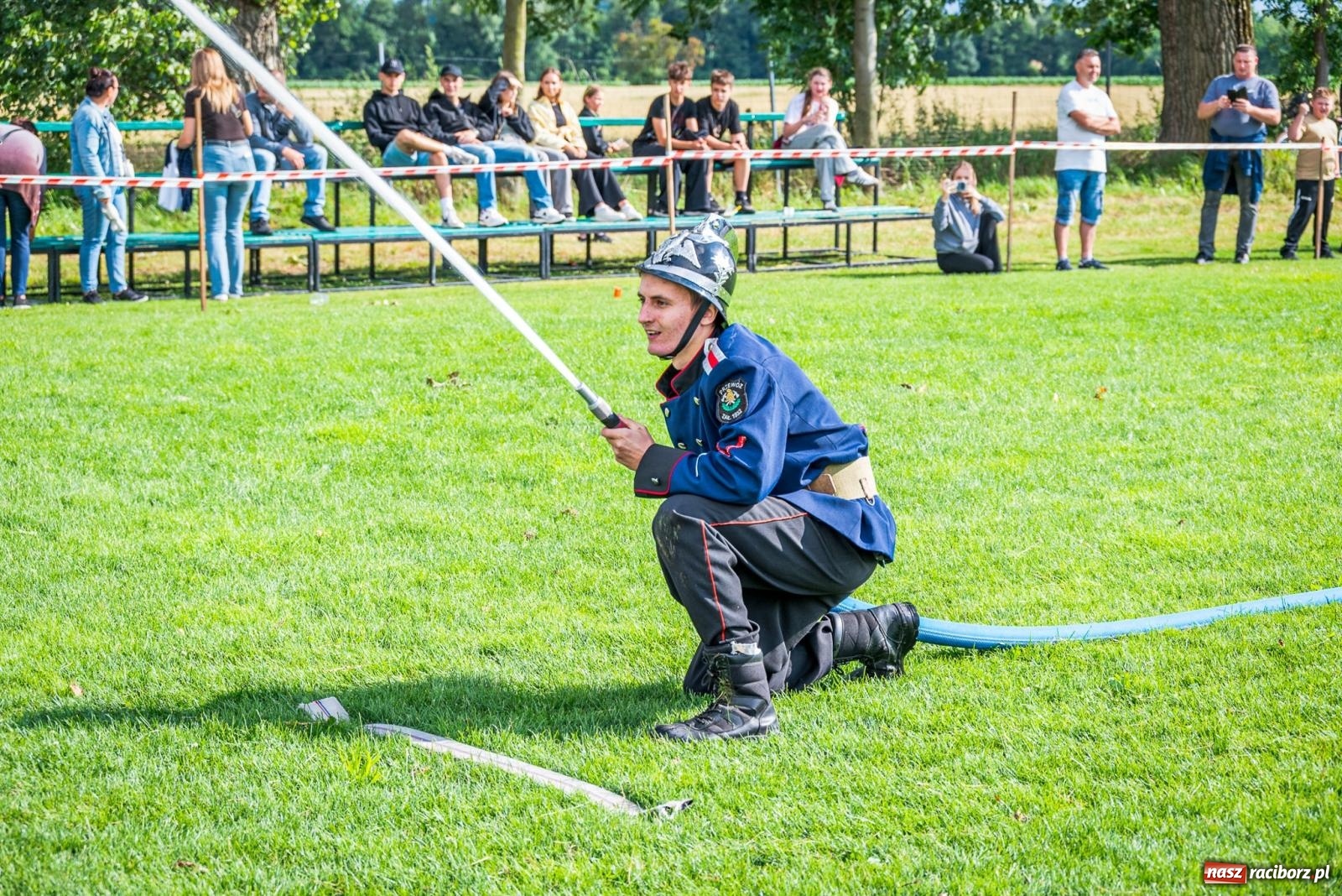 Zdjęcie w galerii na portalu naszraciborz.pl: Strażacka tradycja w nowoczesnym wydaniu: Kto okazał się bezkonkurencyjny w Bieńkowicach? wiadomości z regionu