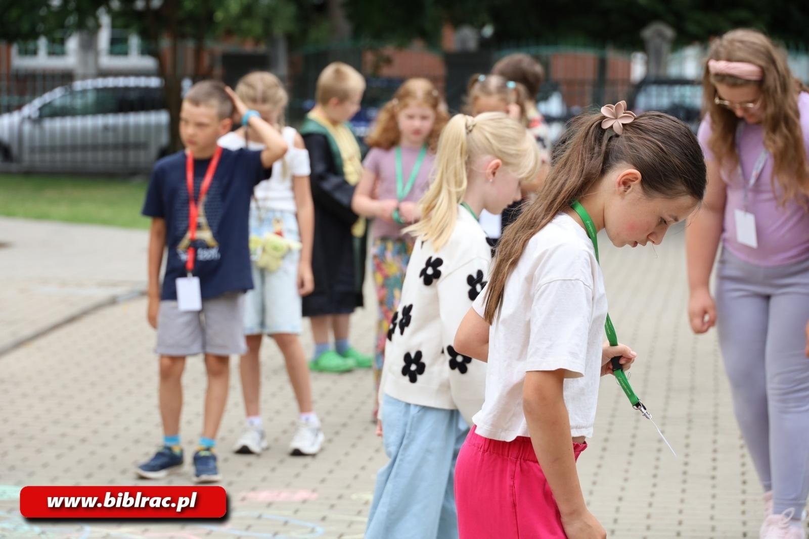 Zdjęcie w galerii na portalu naszraciborz.pl: Biblioteczne zajęcia w Hogwarcie wiadomości z regionu
