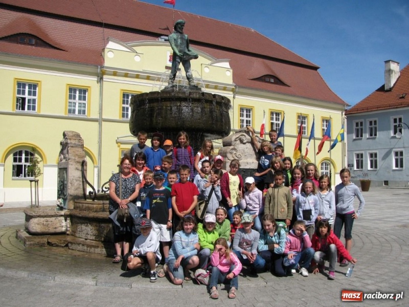 Zdjęcie w galerii na portalu naszraciborz.pl: Uczniowie ZSOMS na obozie w Dąbkach wiadomości z regionu