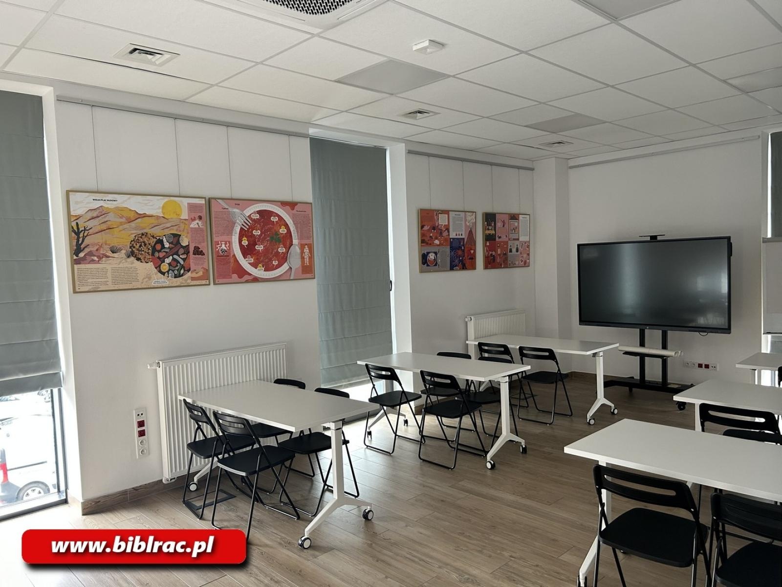 Zdjęcie w galerii na portalu naszraciborz.pl: Żywioły w raciborskiej bibliotece wiadomości z regionu