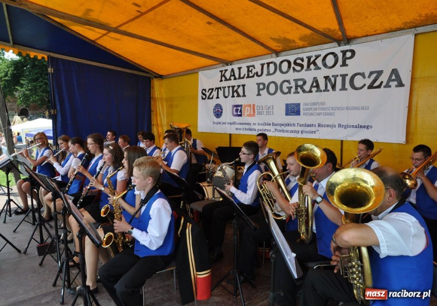 Zdjęcie w galerii na portalu naszraciborz.pl: W Tworkowie wybierali Miss-15 wiadomości z regionu