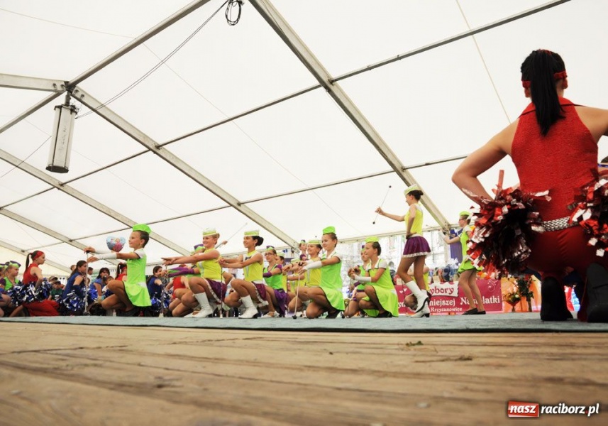 Zdjęcie w galerii na portalu naszraciborz.pl: W Tworkowie wybierali Miss-15 wiadomości z regionu