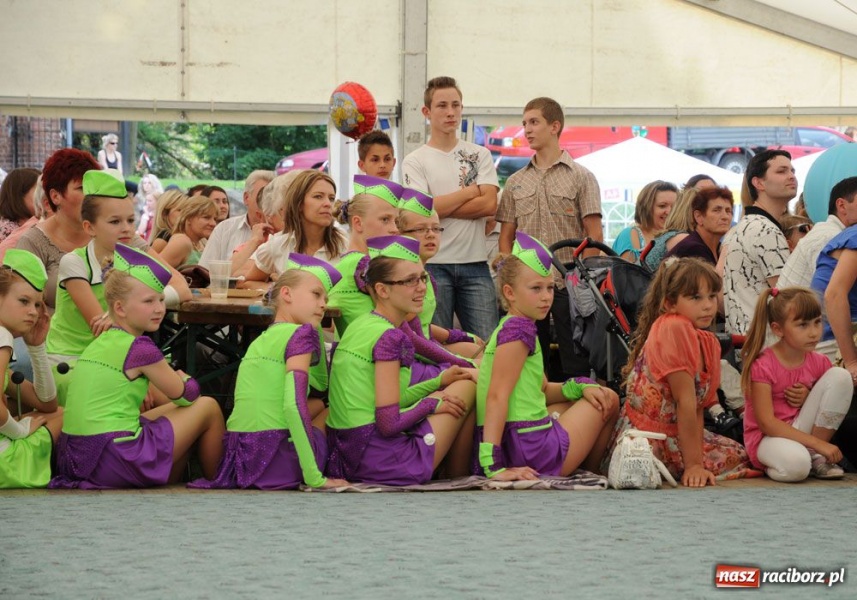 Zdjęcie w galerii na portalu naszraciborz.pl: W Tworkowie wybierali Miss-15 wiadomości z regionu