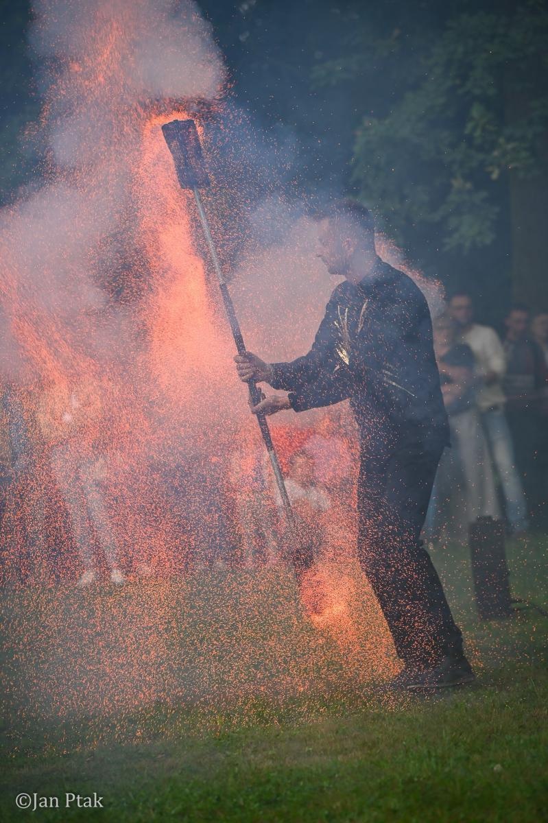 Zdjęcie w galerii na portalu naszraciborz.pl: Huczny powrót hrabiny. Tłumy na Fanny Days w Krowiarkach [FOTO i WIDEO] wiadomości z regionu