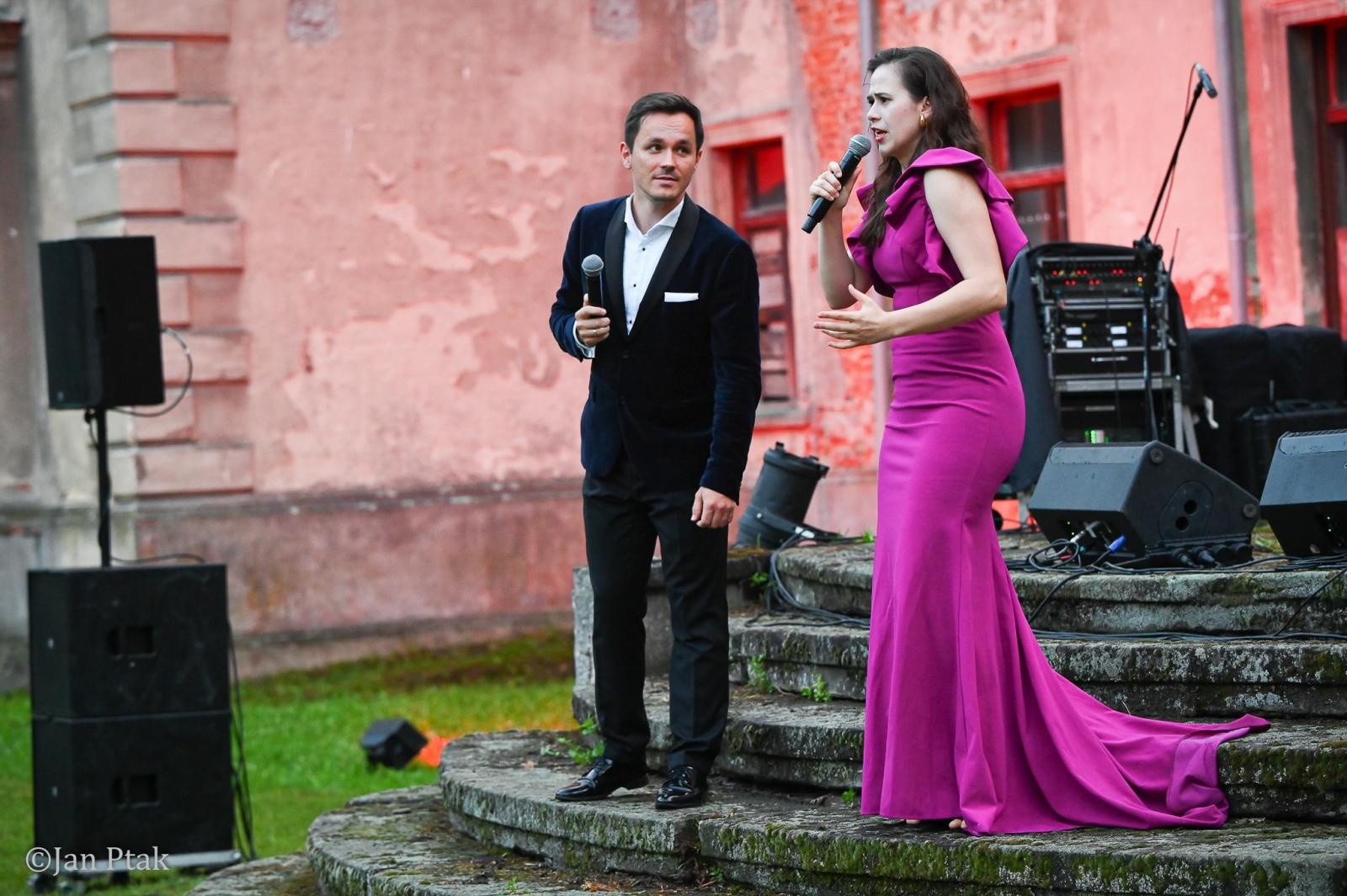 Zdjęcie w galerii na portalu naszraciborz.pl: Huczny powrót hrabiny. Tłumy na Fanny Days w Krowiarkach [FOTO i WIDEO] wiadomości z regionu
