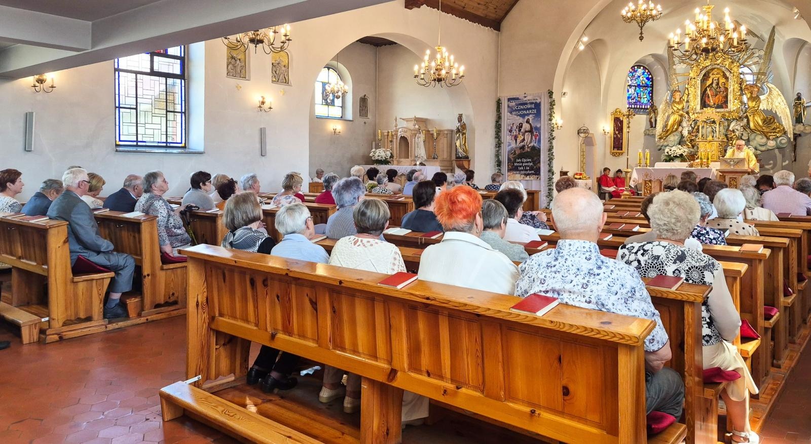 Zdjęcie w galerii na portalu naszraciborz.pl: Seniorzy z Raszczyc świętowali jubileusz Ogólnopolskiego Dnia Chorych. Za nimi 20 lat wyjątkowej inicjatywy wiadomości z regionu