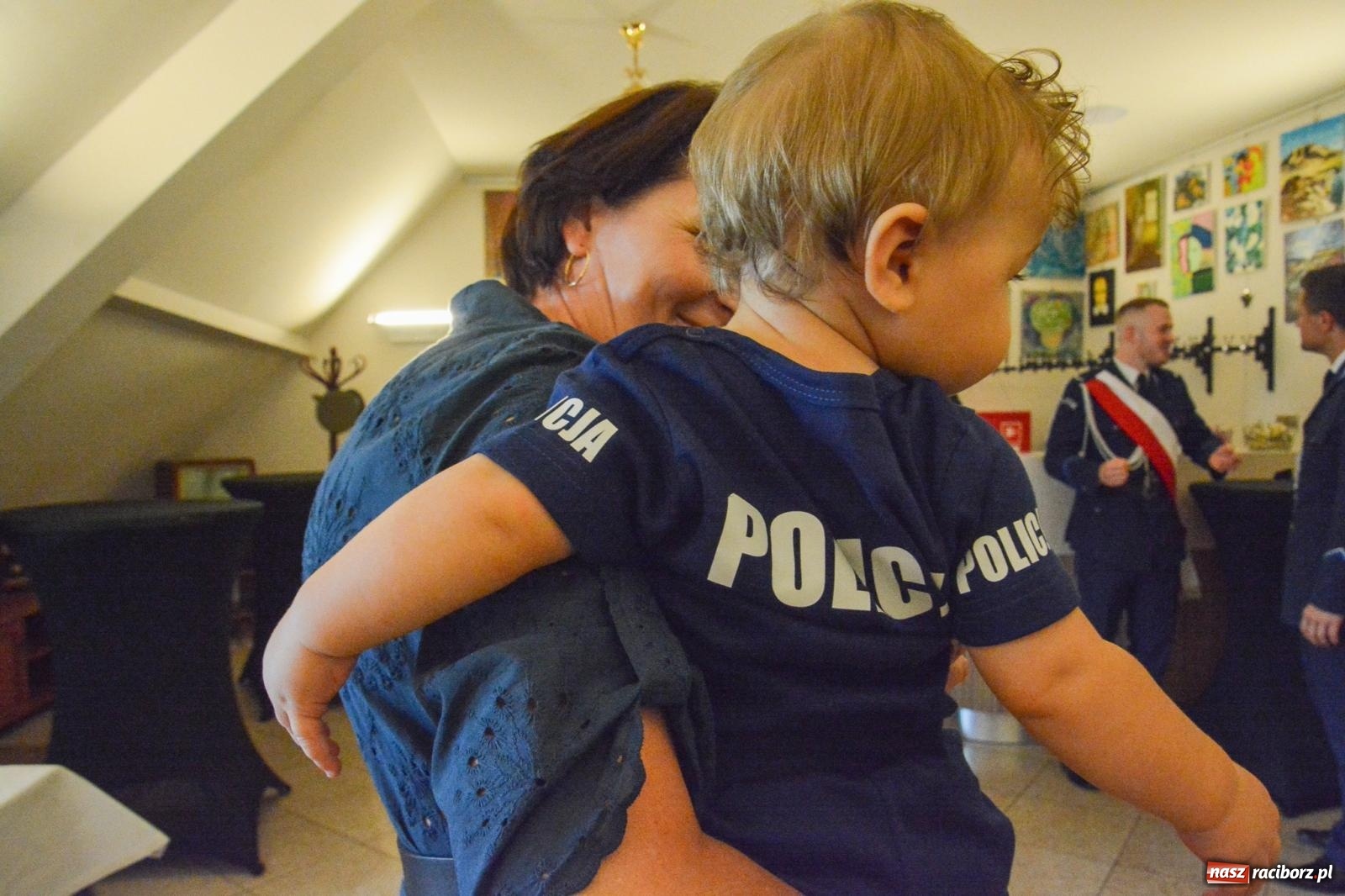 Zdjęcie w galerii na portalu naszraciborz.pl: Raciborska Policja świętowała na Zamku Piastowskim [FOTO i WIDEO] wiadomości z regionu
