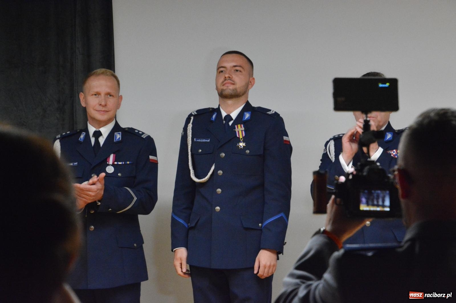 Zdjęcie w galerii na portalu naszraciborz.pl: Raciborska Policja świętowała na Zamku Piastowskim [FOTO i WIDEO] wiadomości z regionu