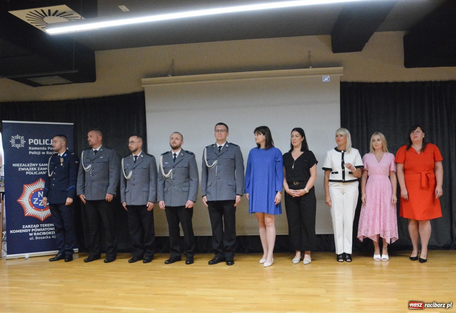 Zdjęcie w galerii na portalu naszraciborz.pl: Raciborska Policja świętowała na Zamku Piastowskim [FOTO i WIDEO] wiadomości z regionu