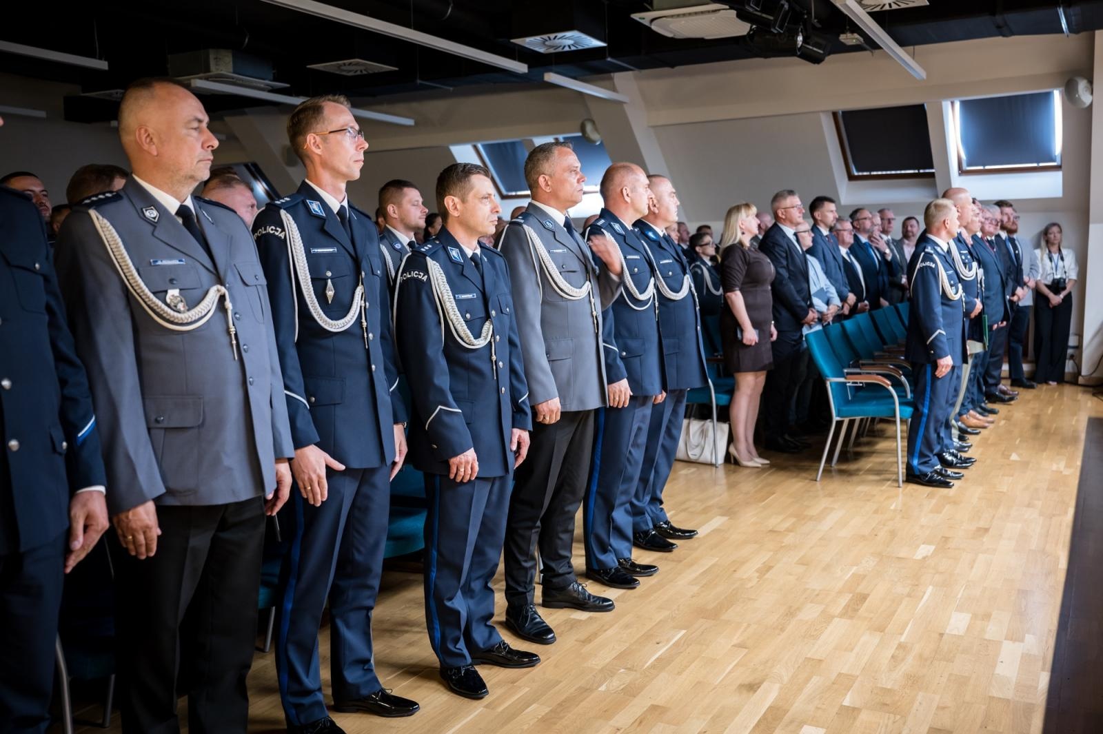 Zdjęcie w galerii na portalu naszraciborz.pl: Raciborska Policja świętowała na Zamku Piastowskim [FOTO i WIDEO] wiadomości z regionu