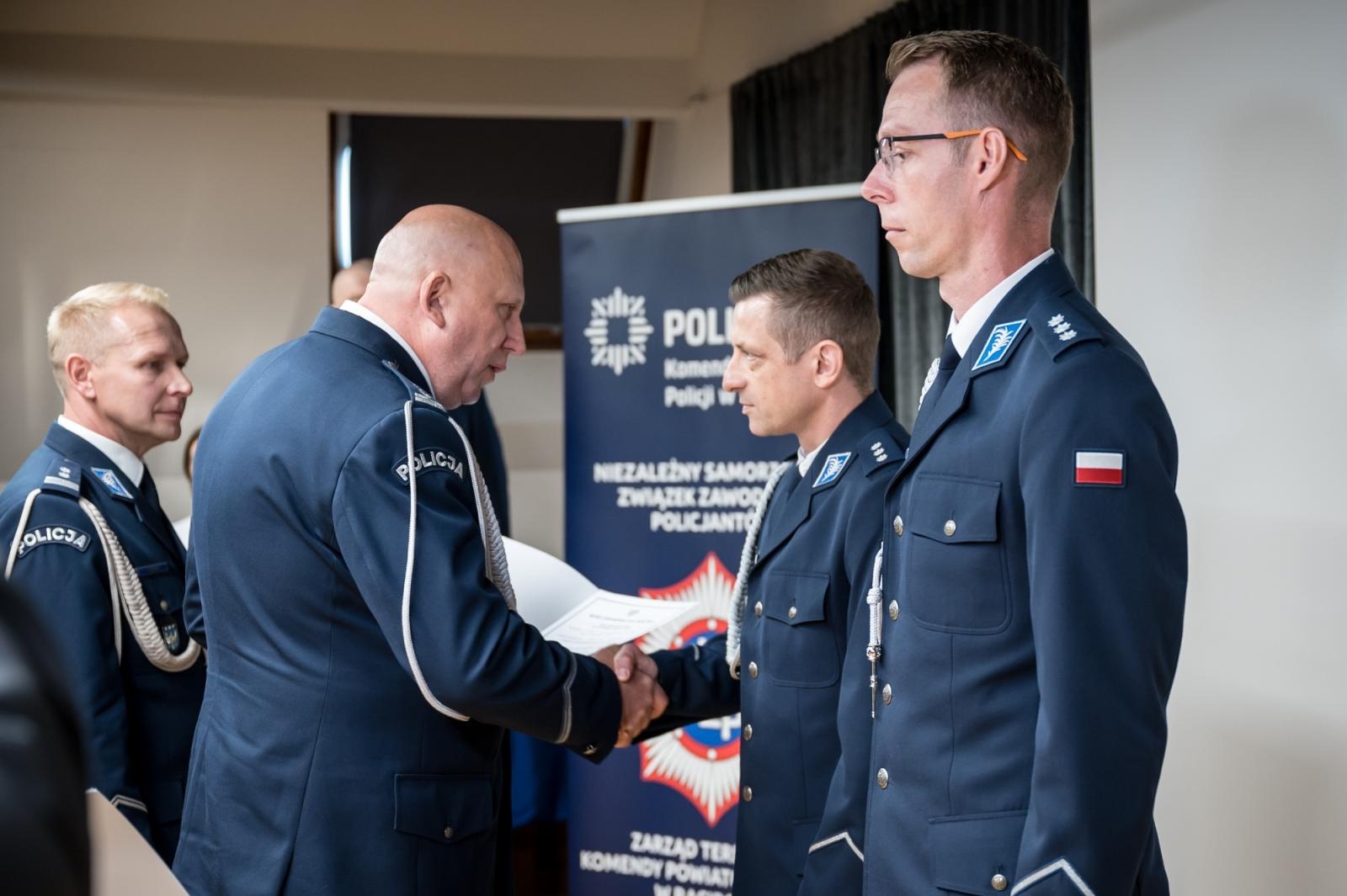 Zdjęcie w galerii na portalu naszraciborz.pl: Raciborska Policja świętowała na Zamku Piastowskim [FOTO i WIDEO] wiadomości z regionu