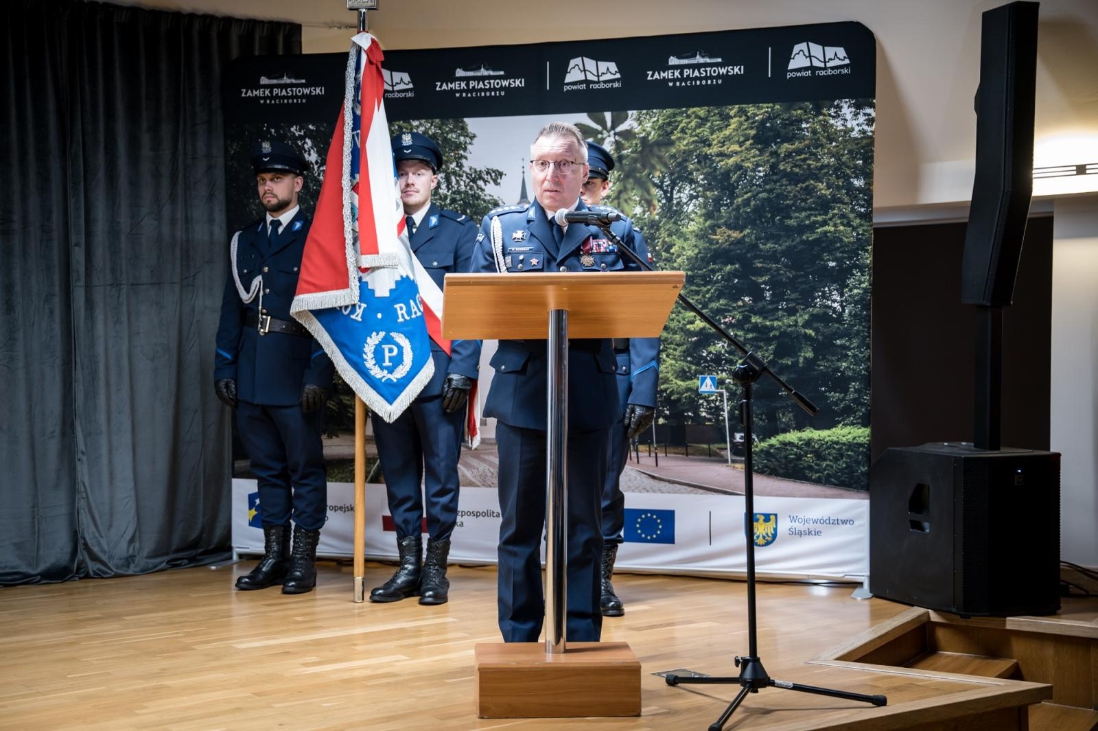 Zdjęcie w galerii na portalu naszraciborz.pl: Raciborska Policja świętowała na Zamku Piastowskim [FOTO i WIDEO] wiadomości z regionu