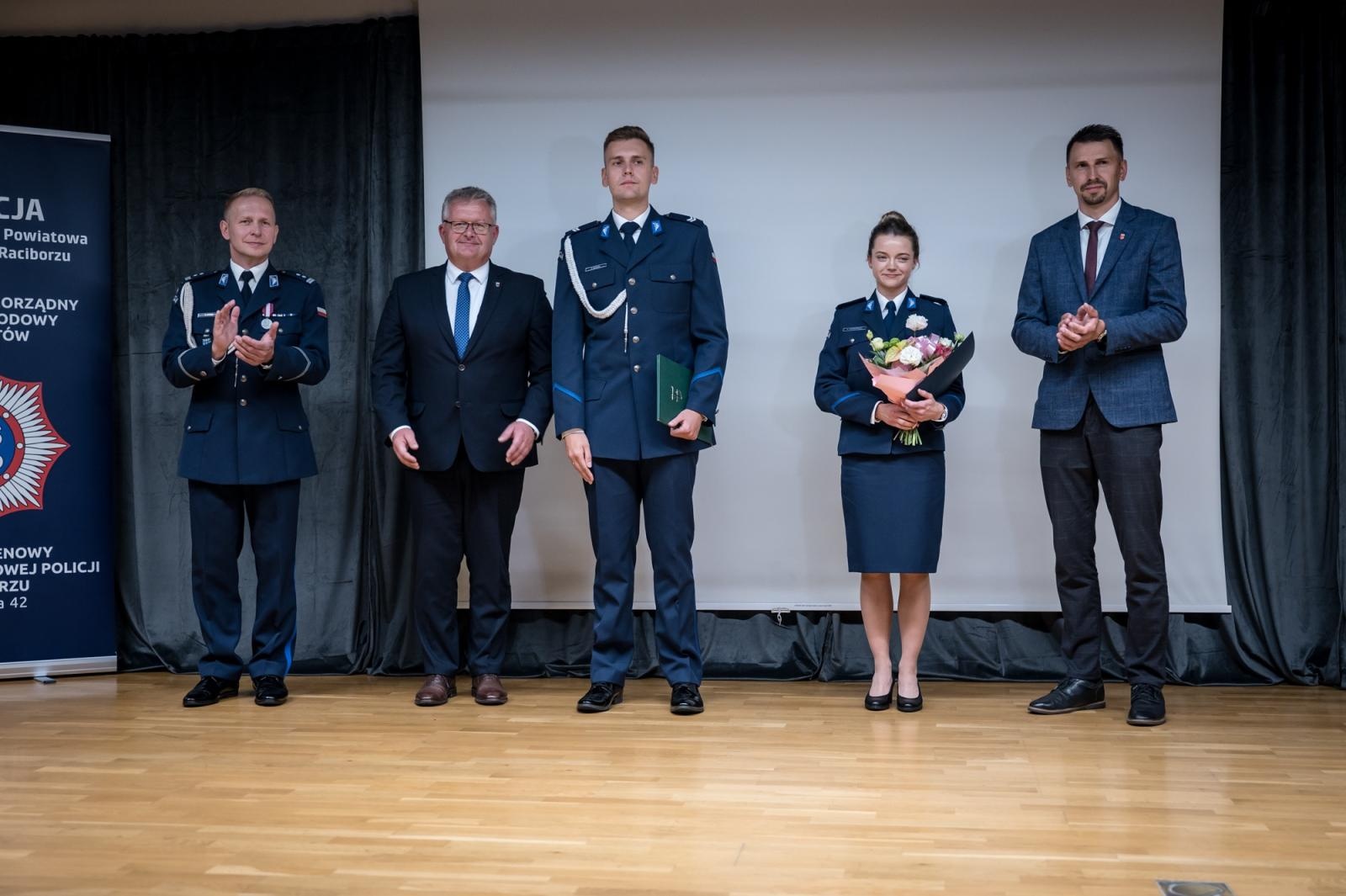 Zdjęcie w galerii na portalu naszraciborz.pl: Raciborska Policja świętowała na Zamku Piastowskim [FOTO i WIDEO] wiadomości z regionu