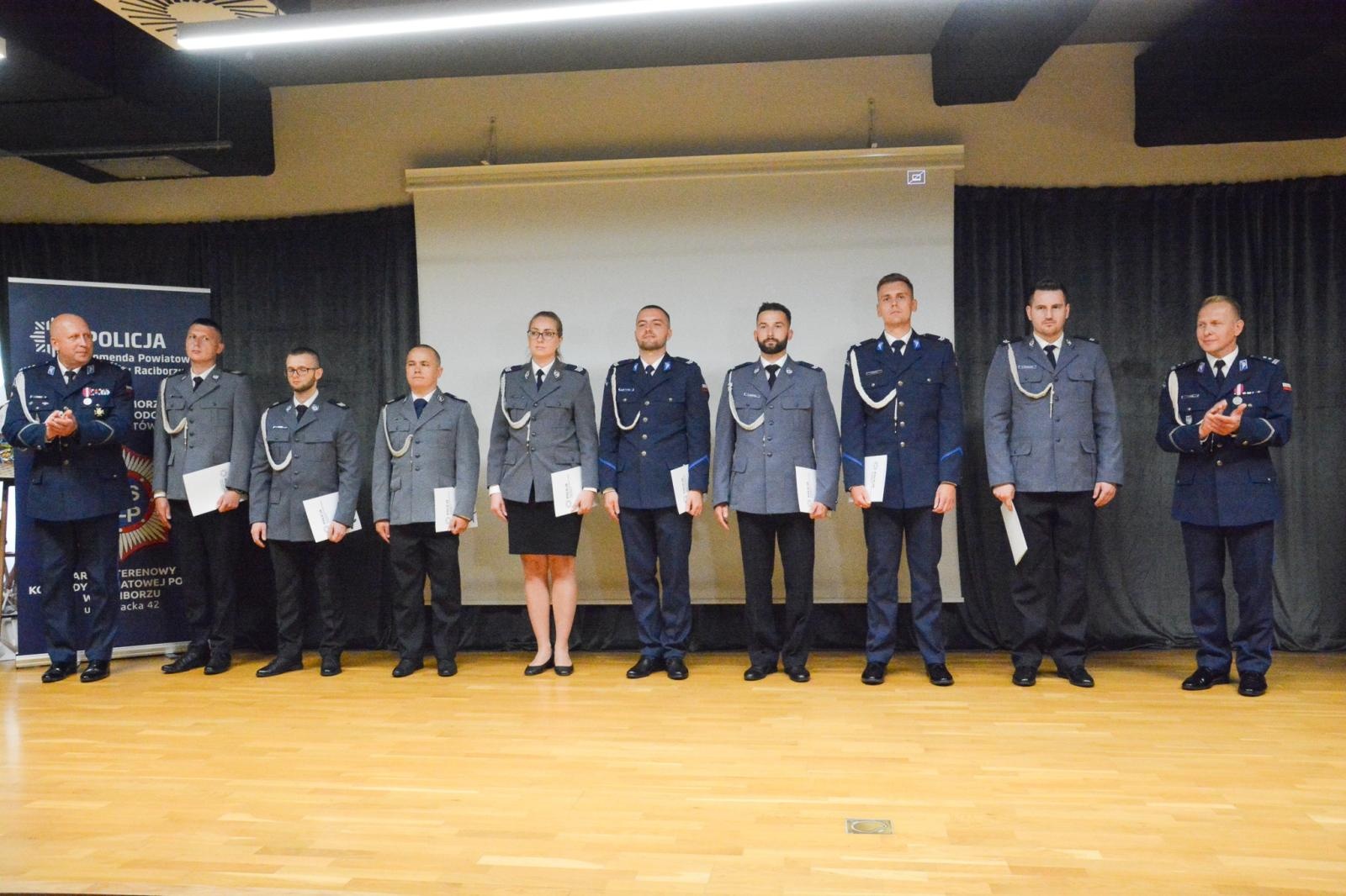 Zdjęcie w galerii na portalu naszraciborz.pl: Raciborska Policja świętowała na Zamku Piastowskim [FOTO i WIDEO] wiadomości z regionu