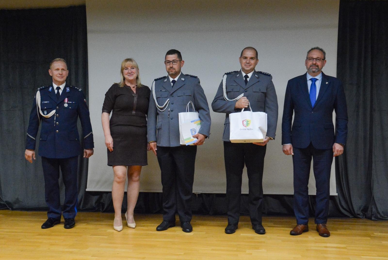 Zdjęcie w galerii na portalu naszraciborz.pl: Raciborska Policja świętowała na Zamku Piastowskim [FOTO i WIDEO] wiadomości z regionu
