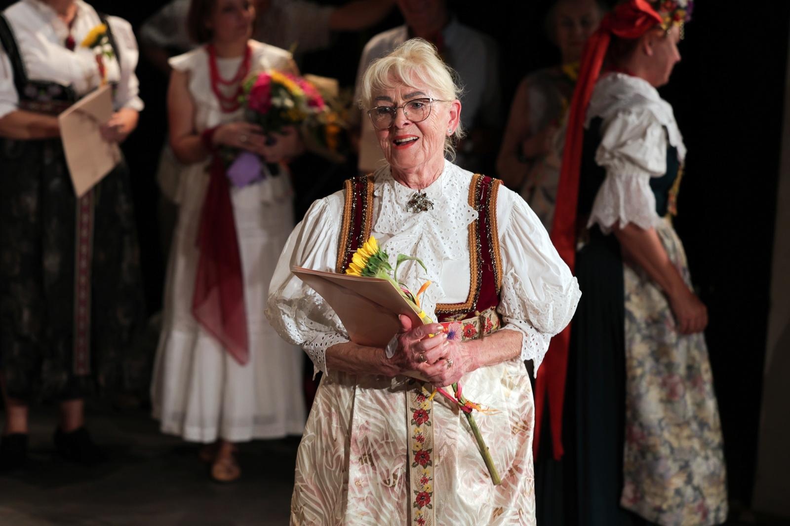 Zdjęcie w galerii na portalu naszraciborz.pl: Strzecha Seniorzy - najmłodsi duchem tancerze Zespołu Pieśni i Tańca Strzecha świętowali 20 urodziny wiadomości z regionu