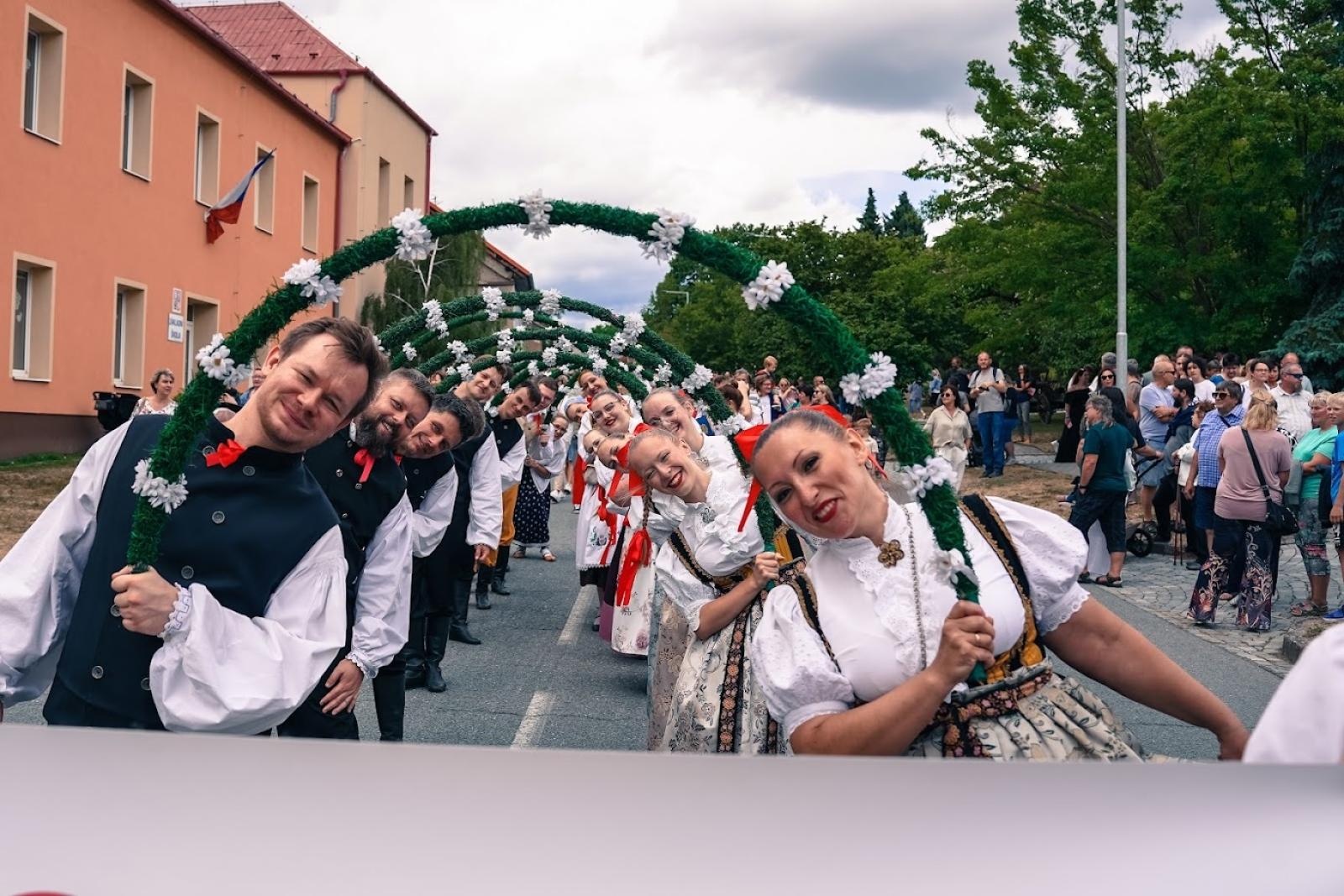 Zdjęcie w galerii na portalu naszraciborz.pl: Zespół Raciborzanie wrócił z czeskich Doloplazów wiadomości z regionu