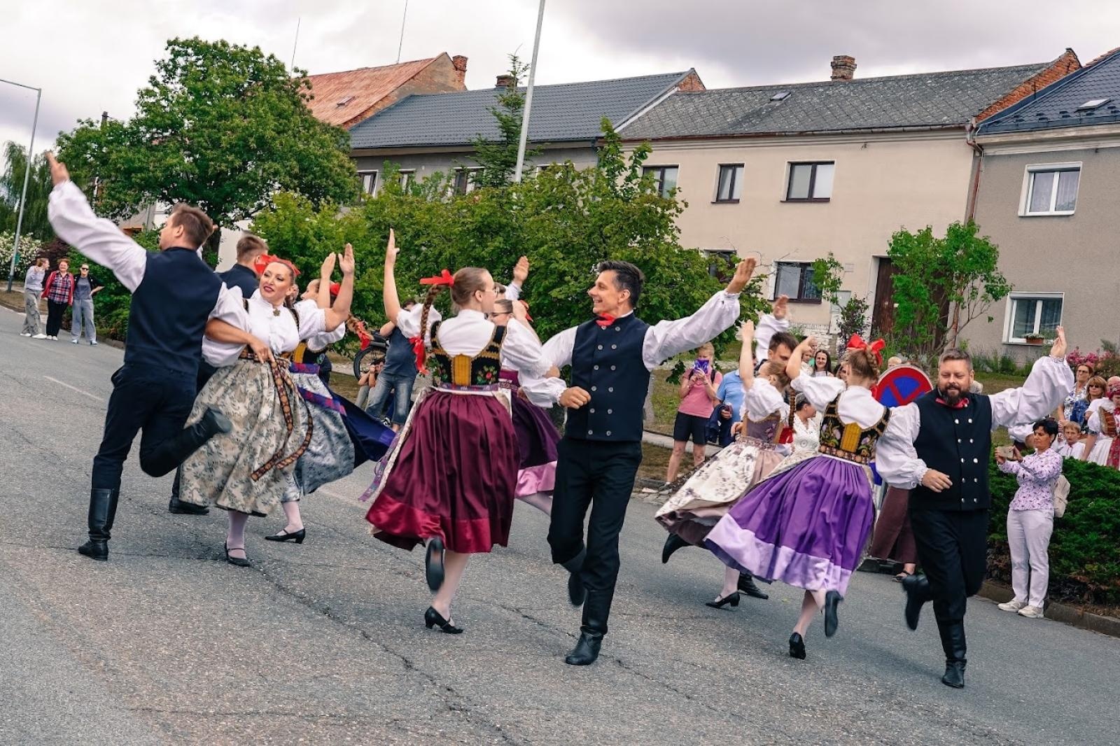 Zdjęcie w galerii na portalu naszraciborz.pl: Zespół Raciborzanie wrócił z czeskich Doloplazów wiadomości z regionu