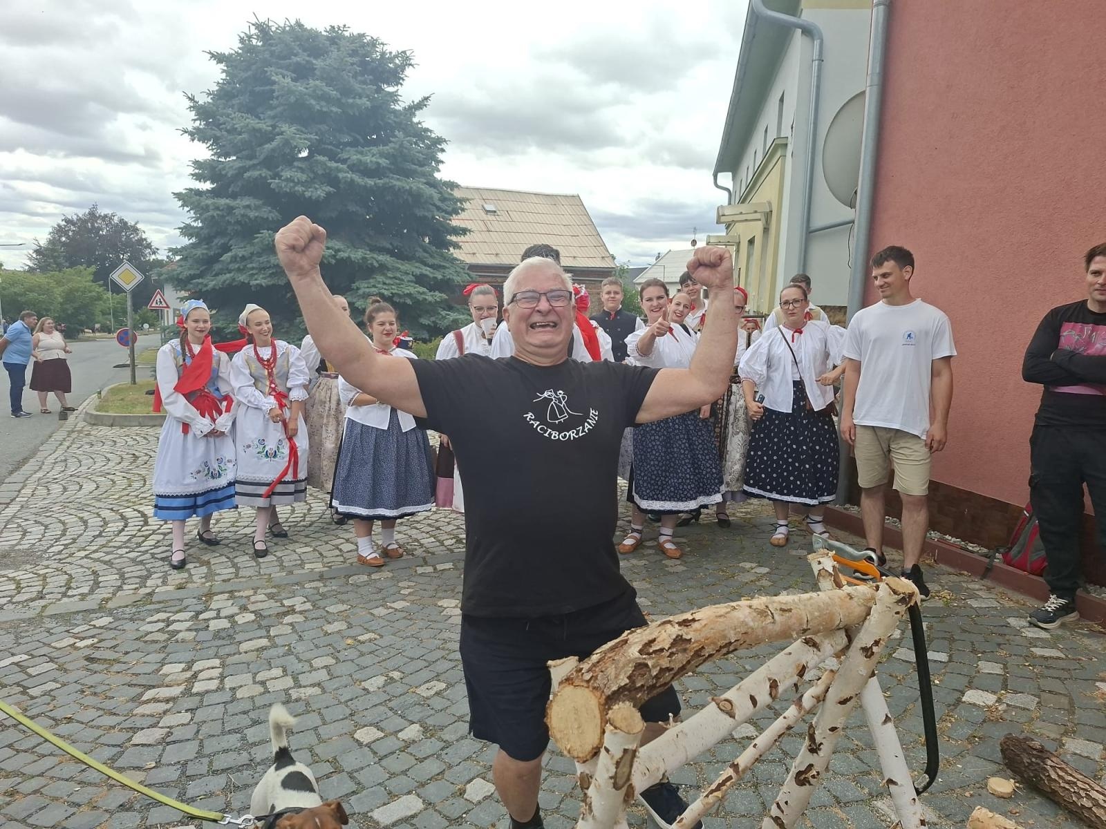 Zdjęcie w galerii na portalu naszraciborz.pl: Zespół Raciborzanie wrócił z czeskich Doloplazów wiadomości z regionu