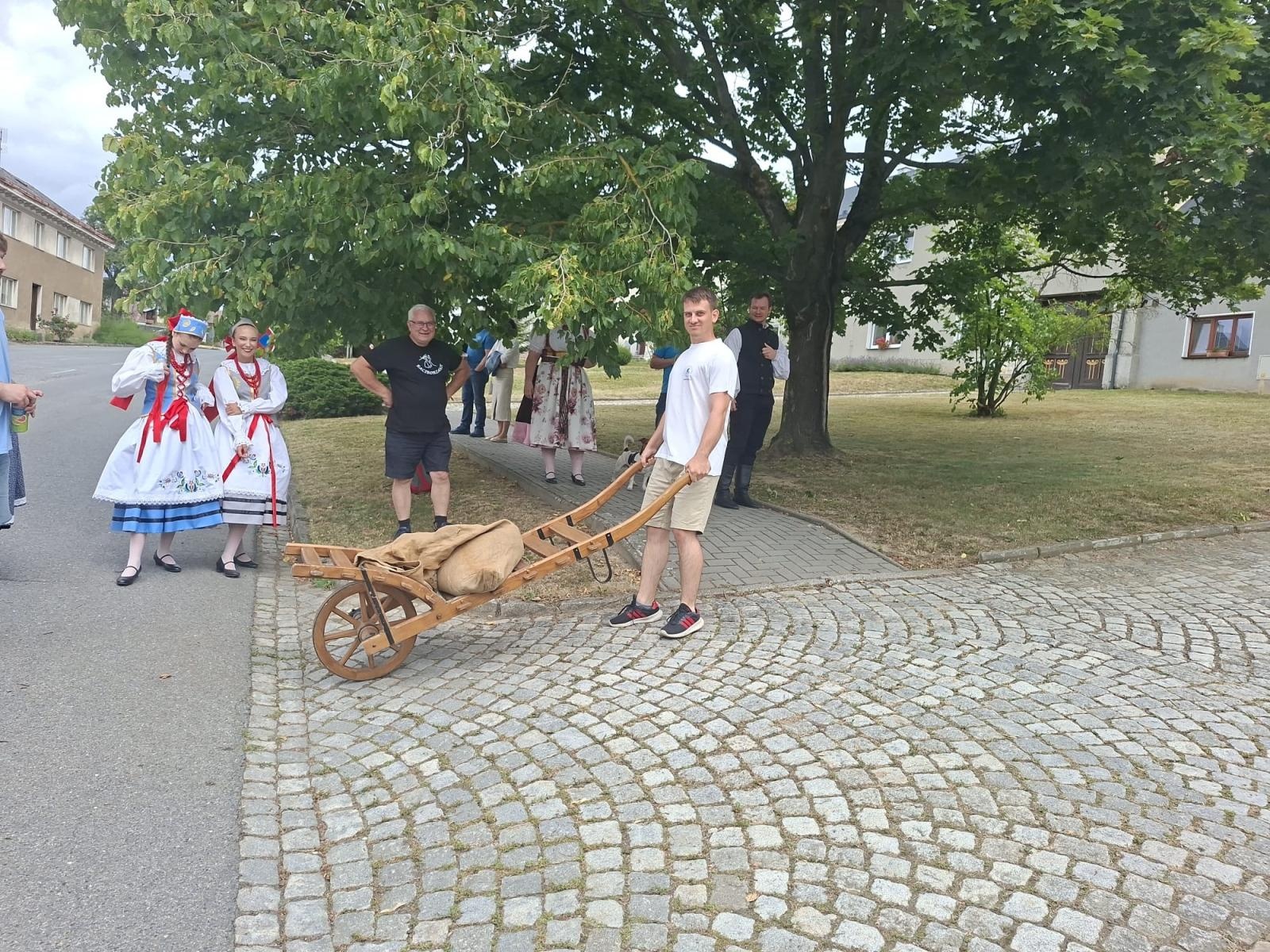 Zdjęcie w galerii na portalu naszraciborz.pl: Zespół Raciborzanie wrócił z czeskich Doloplazów wiadomości z regionu