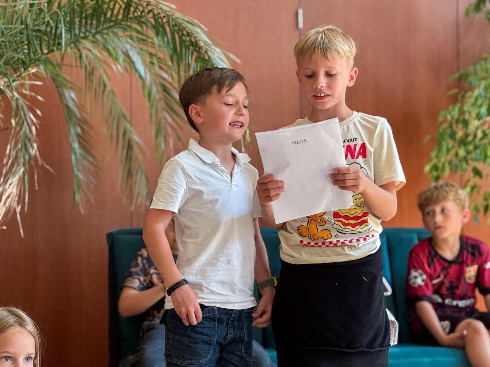 Zdjęcie w galerii na portalu naszraciborz.pl: Piosenkobranie w Raciborskim Centrum Kultury. Dzieci tworzyły własne utwory i odkrywały świat muzyki wiadomości z regionu