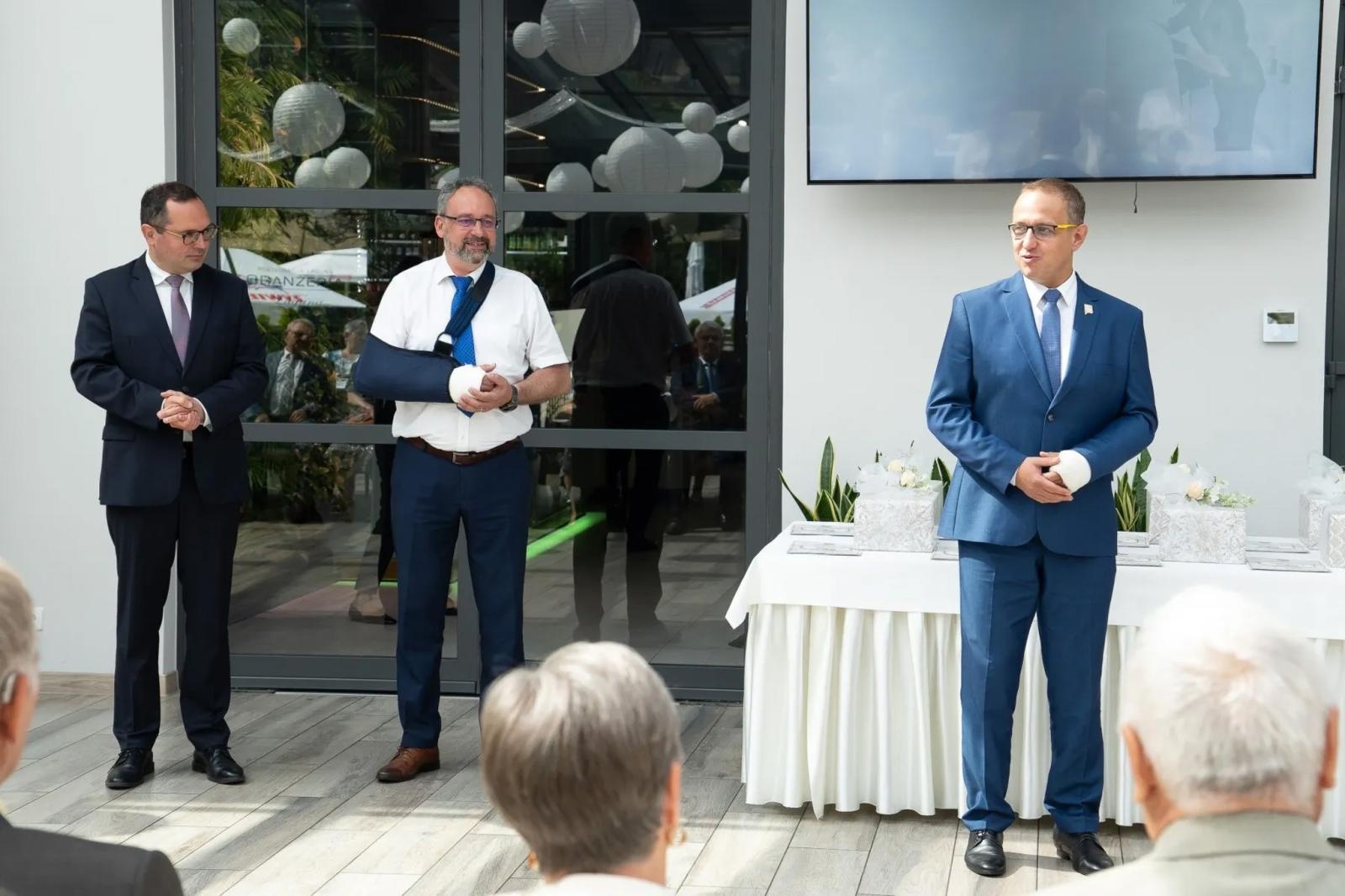 Zdjęcie w galerii na portalu naszraciborz.pl: Małżonkowie z gminy Nędza uhonorowani za wspólne życie. Medale dla par z 50-, 60- i 65-letnim stażem wiadomości z regionu