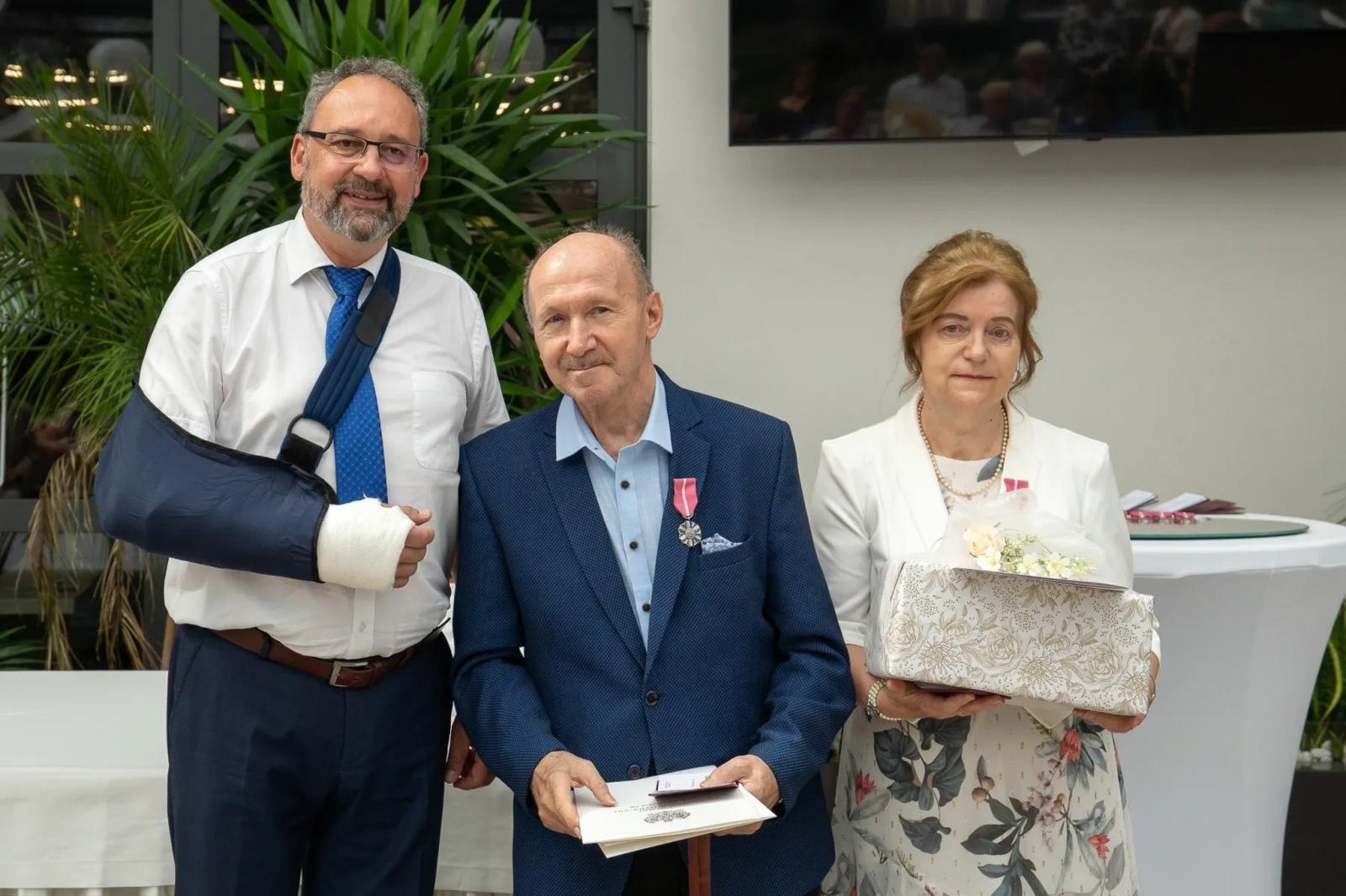 Zdjęcie w galerii na portalu naszraciborz.pl: Małżonkowie z gminy Nędza uhonorowani za wspólne życie. Medale dla par z 50-, 60- i 65-letnim stażem wiadomości z regionu