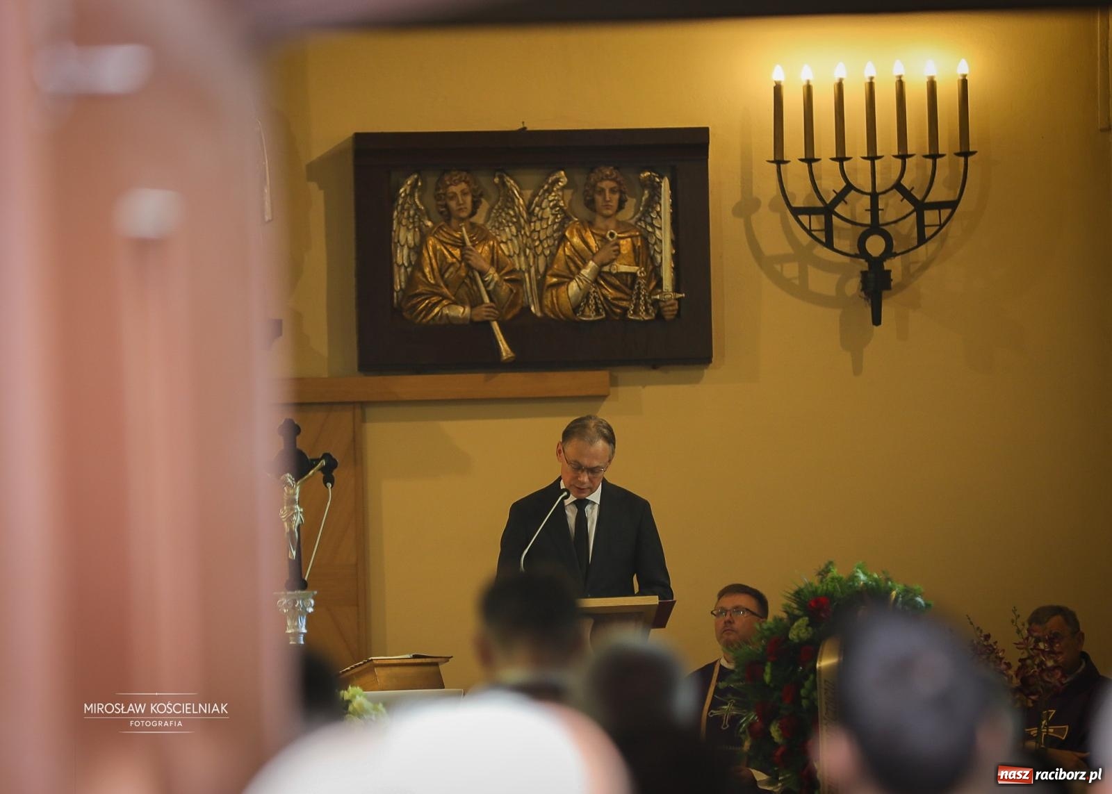 Zdjęcie w galerii na portalu naszraciborz.pl: Ostatnie pożegnanie śp. Ryszarda Mularczyka na cmentarzu Jeruzalem w Raciborzu [FOTO] wiadomości z regionu