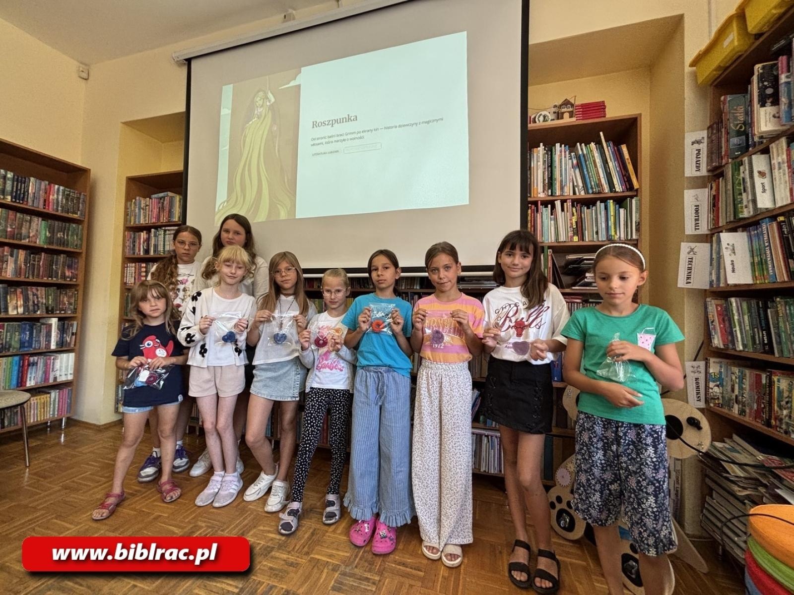 Zdjęcie w galerii na portalu naszraciborz.pl: Od literackich światów po roboty LEGO – wakacje w bibliotece wiadomości z regionu