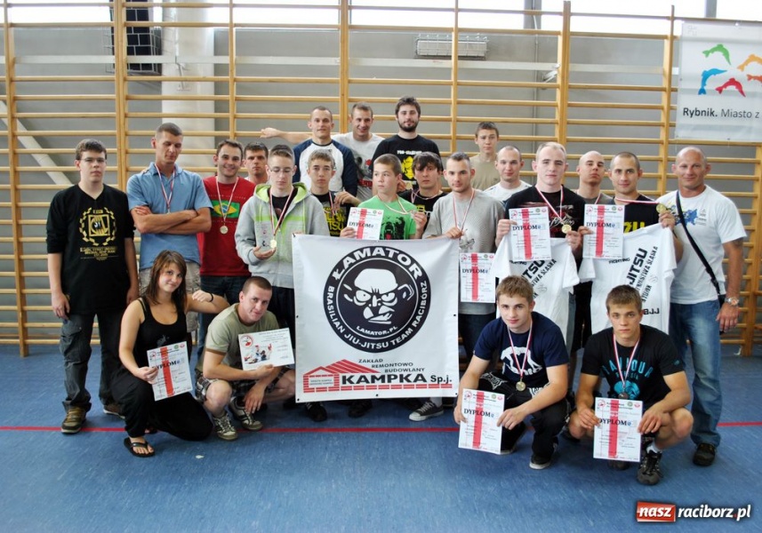 Zdjęcie w galerii na portalu naszraciborz.pl: Raciborski Łamator zgromił w Rybniku wiadomości z regionu