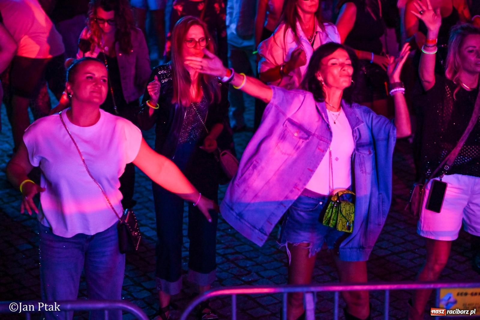 Zdjęcie w galerii na portalu naszraciborz.pl: Full Moon Festival 2026. Największa noc już za nami, dziś darmowy finał w Browarze [FOTO i WIDEO] wiadomości z regionu