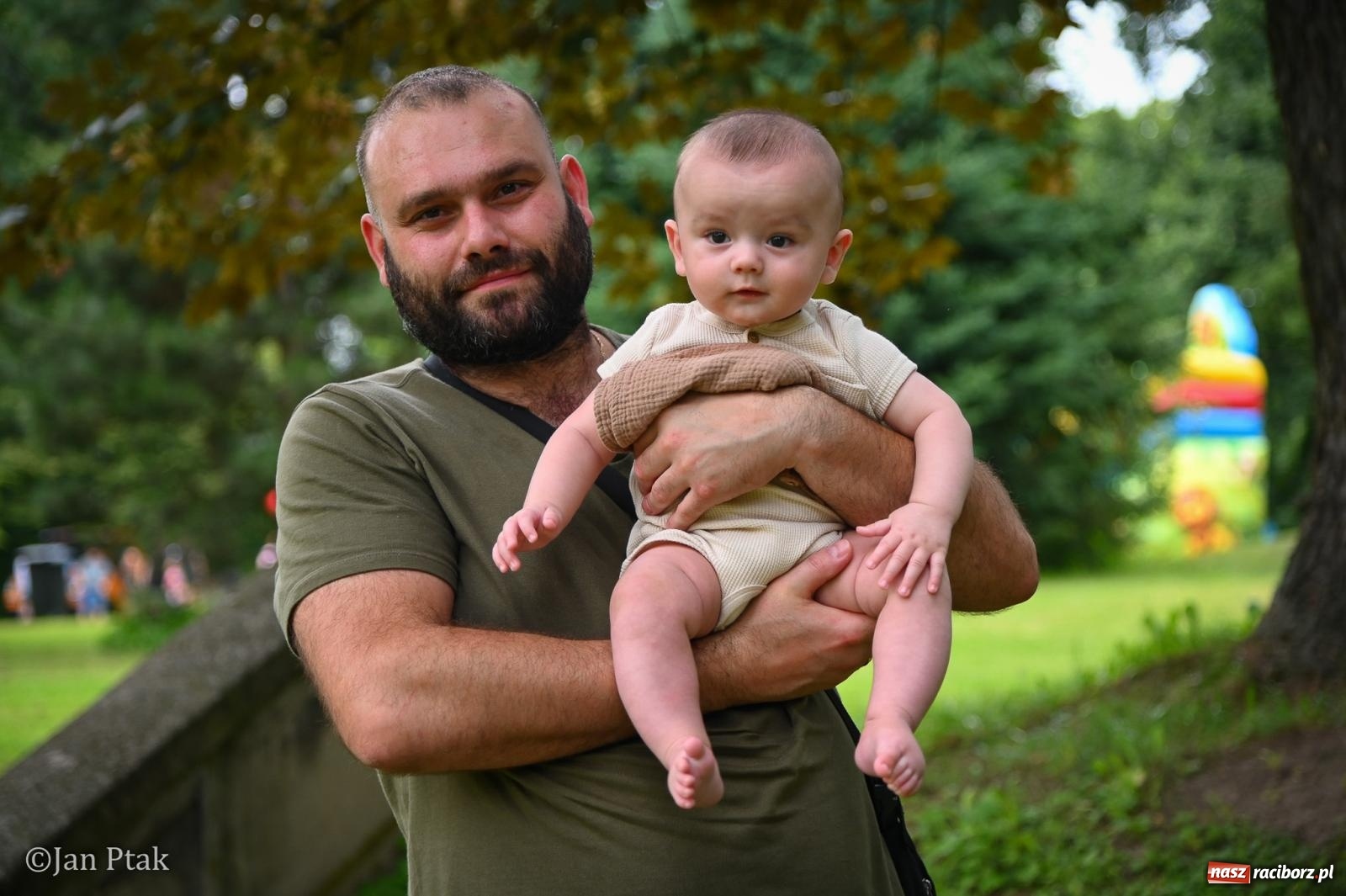 Zdjęcie w galerii na portalu naszraciborz.pl: Krowiarki przeżyły oblężenie. Włoska odsłona Fanny Days ściągnęła tysiące ludzi [FOTO i WIDEO] wiadomości z regionu