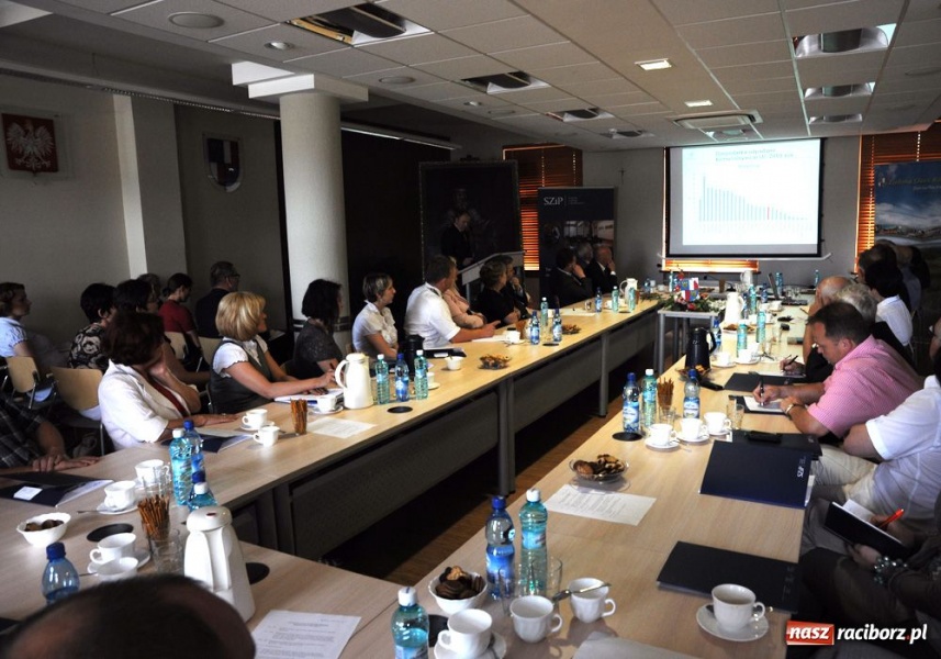 Zdjęcie w galerii na portalu naszraciborz.pl: Czeka nas rewolucja śmieciowa wiadomości z regionu