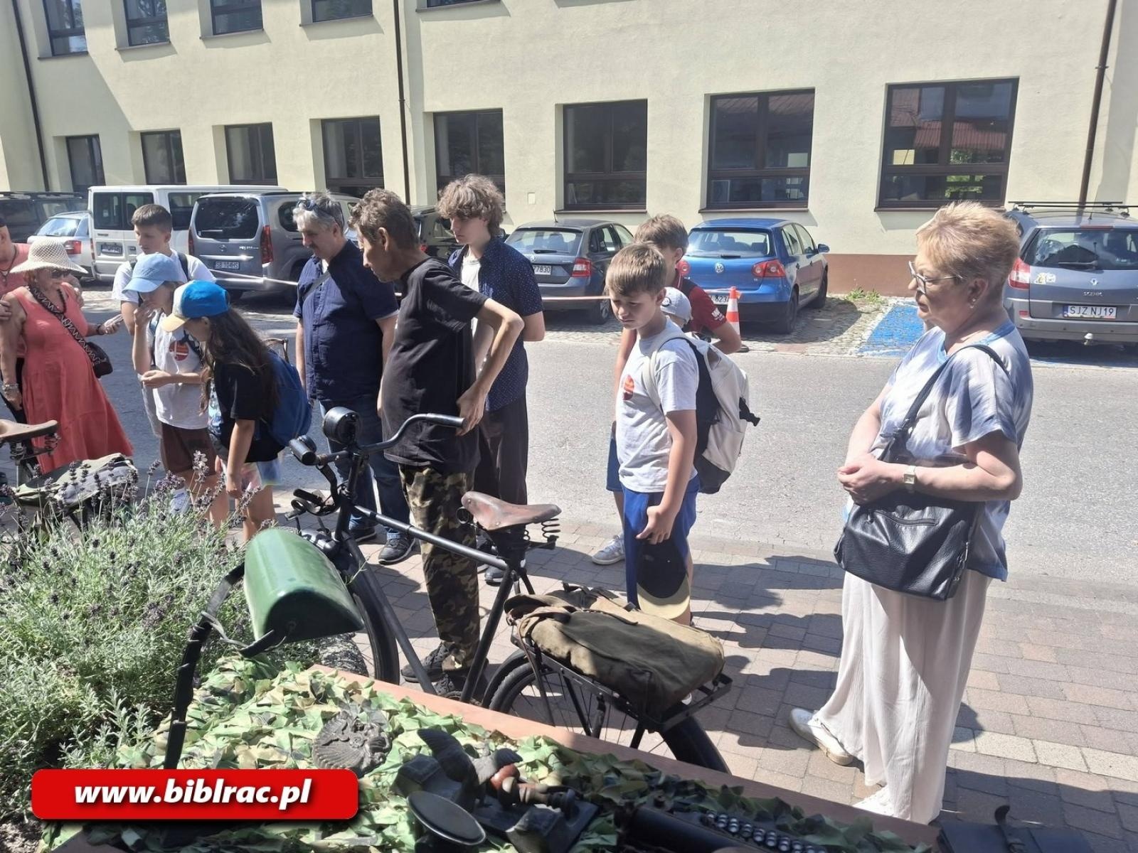 Zdjęcie w galerii na portalu naszraciborz.pl: Raciborski akcent na IX Wystawie Modelarskiej w Ustroniu wiadomości z regionu