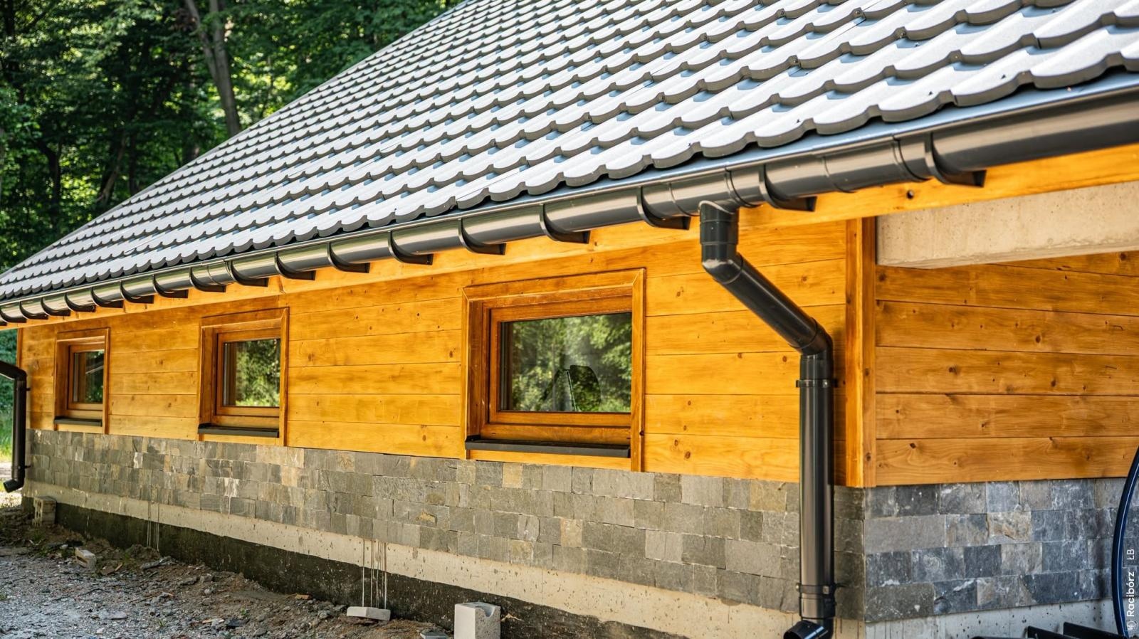 Zdjęcie w galerii na portalu naszraciborz.pl: Nowe oblicze mini-zoo w Lesie Obora. Trwa modernizacja zwierzyńca wiadomości z regionu