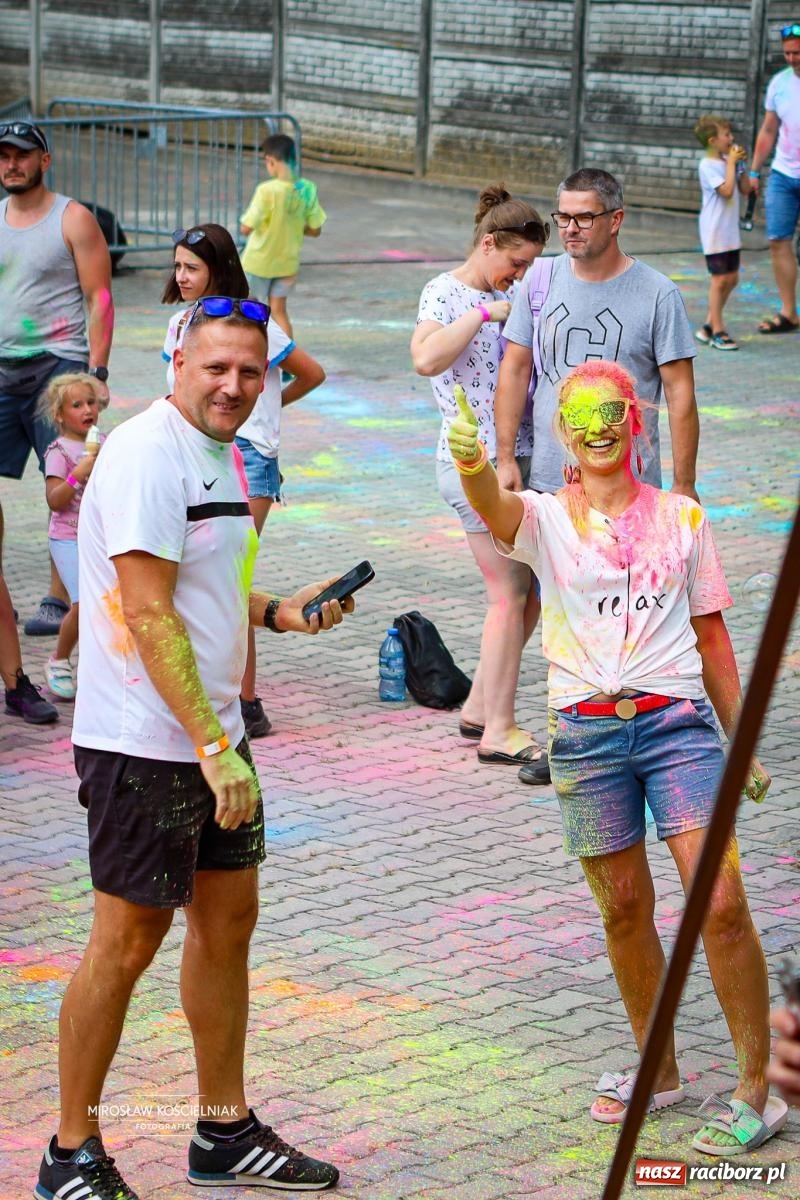 Zdjęcie w galerii na portalu naszraciborz.pl: Eksplozja barw i laserowe widowisko ponownie zagościły w Pietrowicach Wielkich wiadomości z regionu