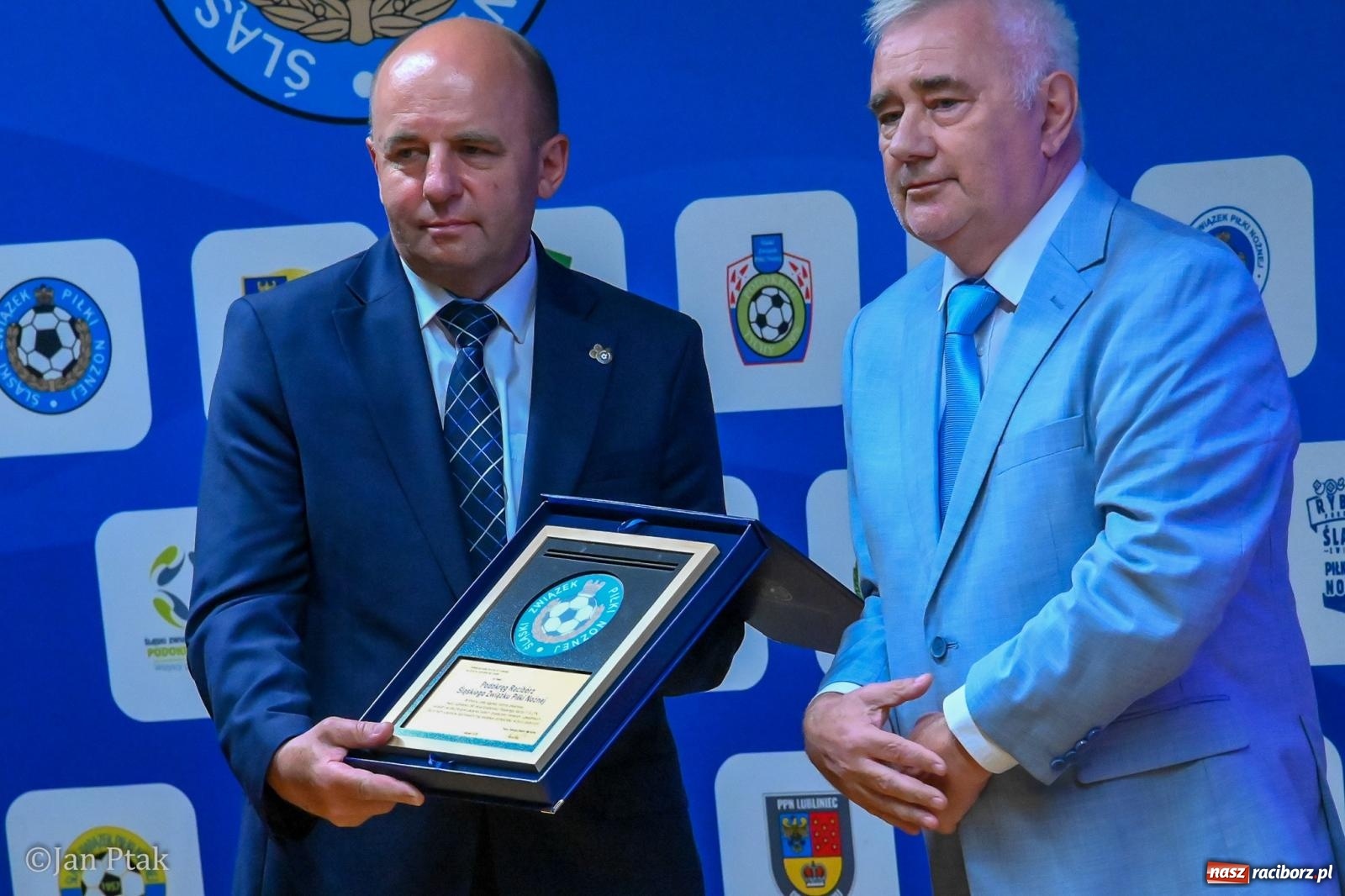 Zdjęcie w galerii na portalu naszraciborz.pl: 80 lat Podokręgu Racibórz Śląskiego Związku Piłki Nożnej. Jubileuszowa akademia na Zamku Piastowskim wiadomości z regionu