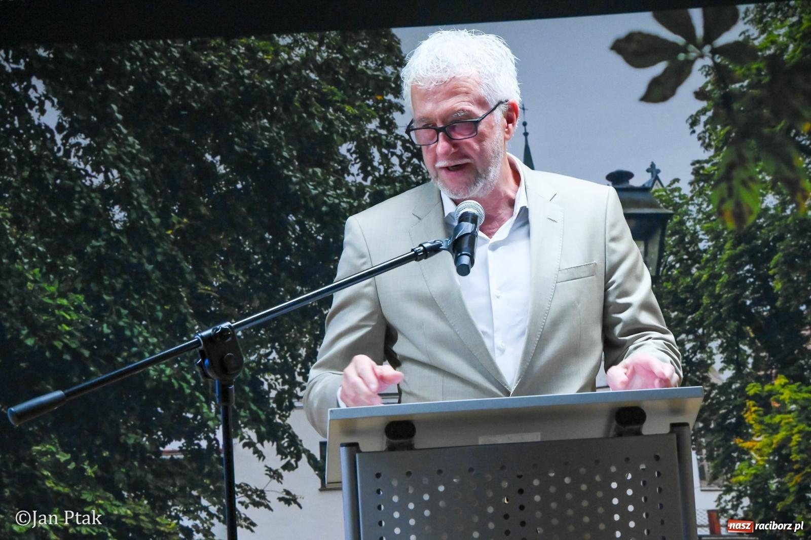 Zdjęcie w galerii na portalu naszraciborz.pl: 80 lat Podokręgu Racibórz Śląskiego Związku Piłki Nożnej. Jubileuszowa akademia na Zamku Piastowskim wiadomości z regionu