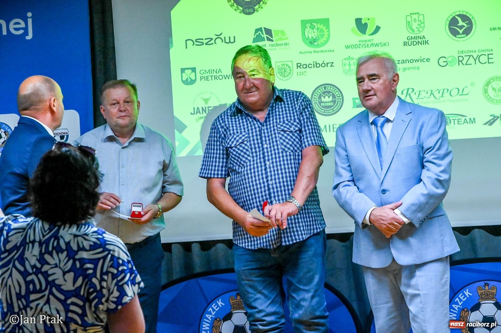 Zdjęcie w galerii na portalu naszraciborz.pl: 80 lat Podokręgu Racibórz Śląskiego Związku Piłki Nożnej. Jubileuszowa akademia na Zamku Piastowskim wiadomości z regionu