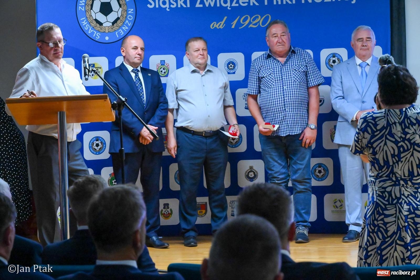 Zdjęcie w galerii na portalu naszraciborz.pl: 80 lat Podokręgu Racibórz Śląskiego Związku Piłki Nożnej. Jubileuszowa akademia na Zamku Piastowskim wiadomości z regionu