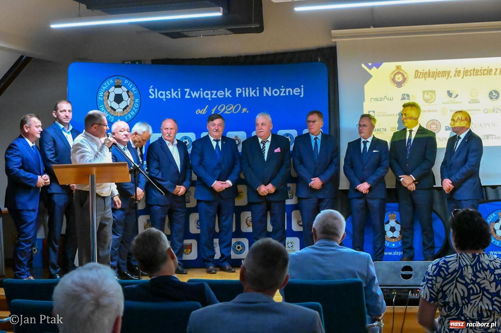 Zdjęcie w galerii na portalu naszraciborz.pl: 80 lat Podokręgu Racibórz Śląskiego Związku Piłki Nożnej. Jubileuszowa akademia na Zamku Piastowskim wiadomości z regionu